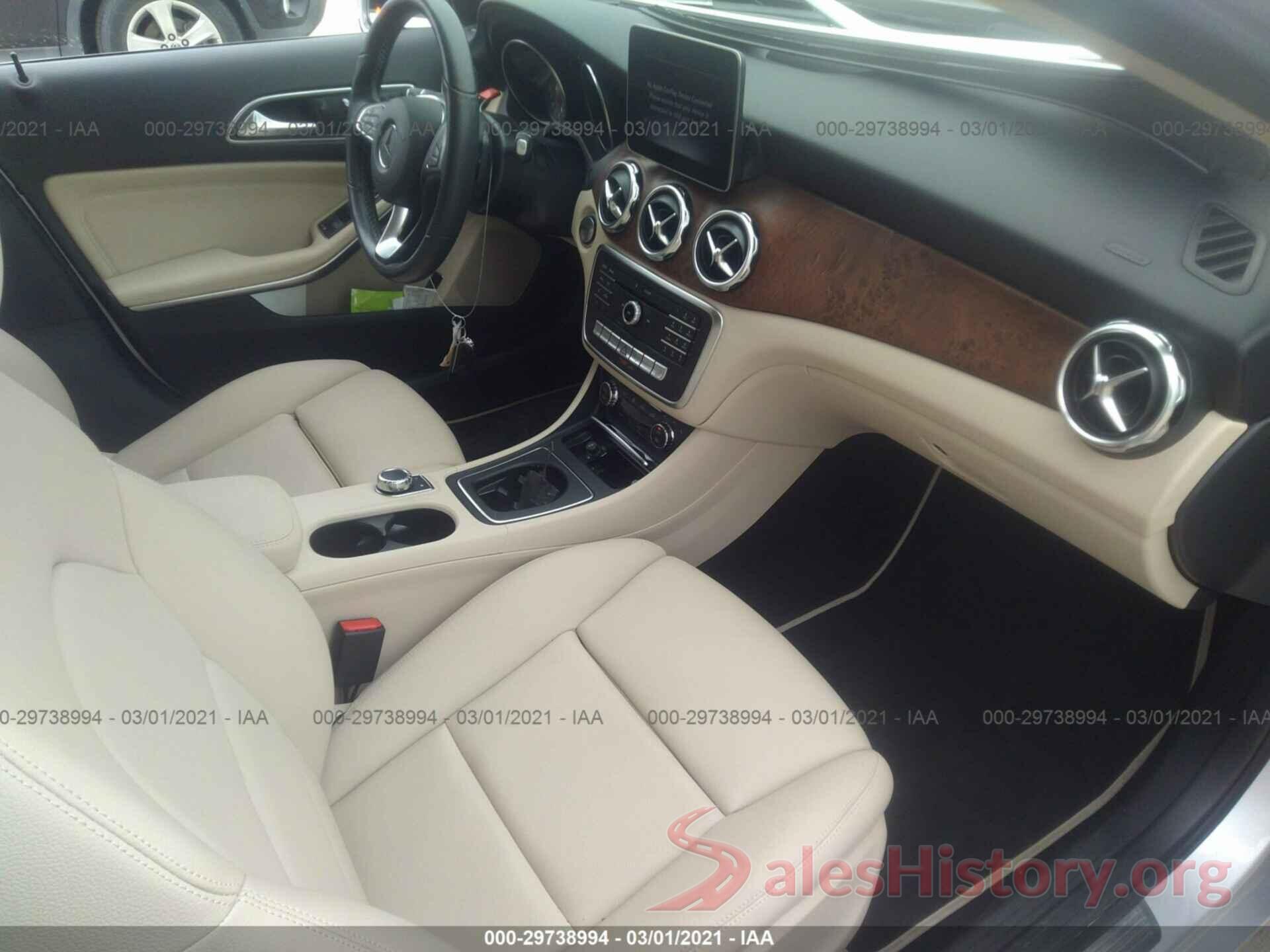 WDCTG4EB2KU002137 2019 MERCEDES-BENZ GLA