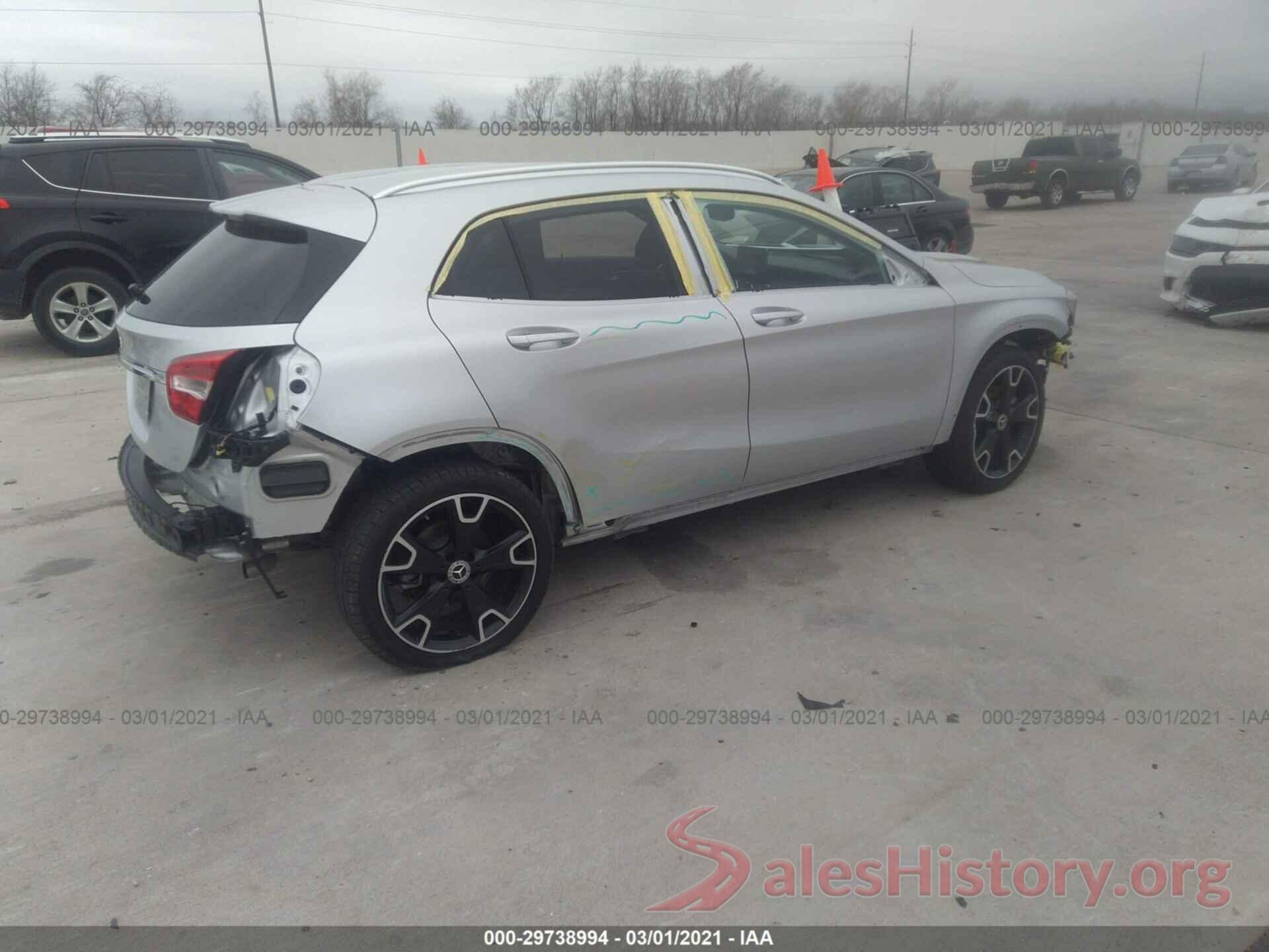 WDCTG4EB2KU002137 2019 MERCEDES-BENZ GLA