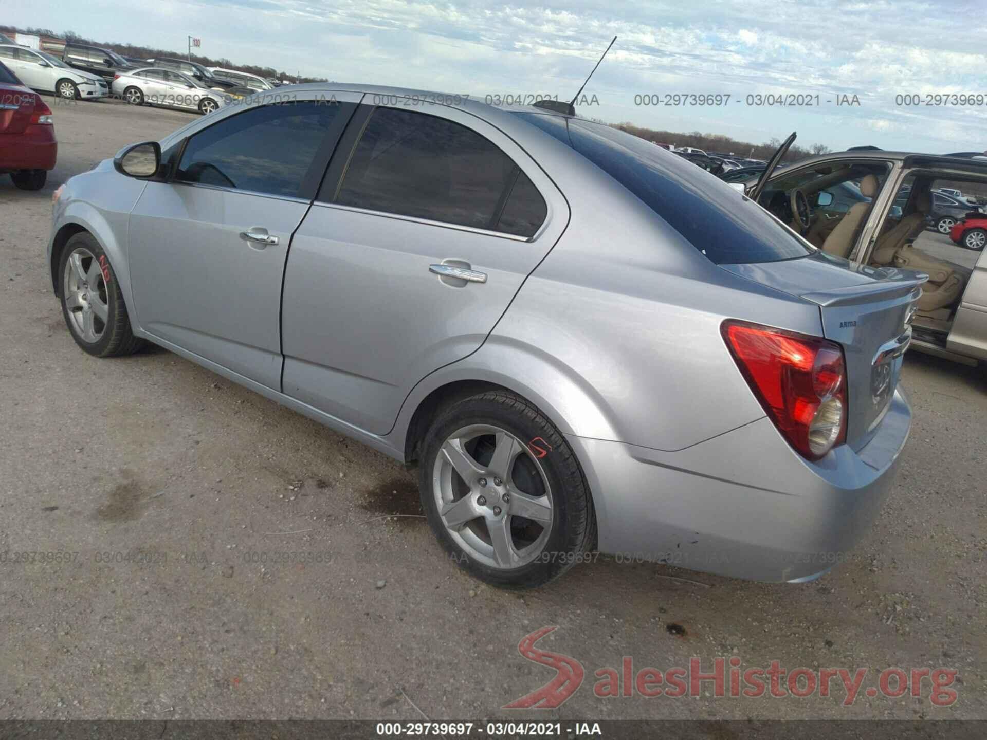 1G1JE5SBXG4141736 2016 CHEVROLET SONIC