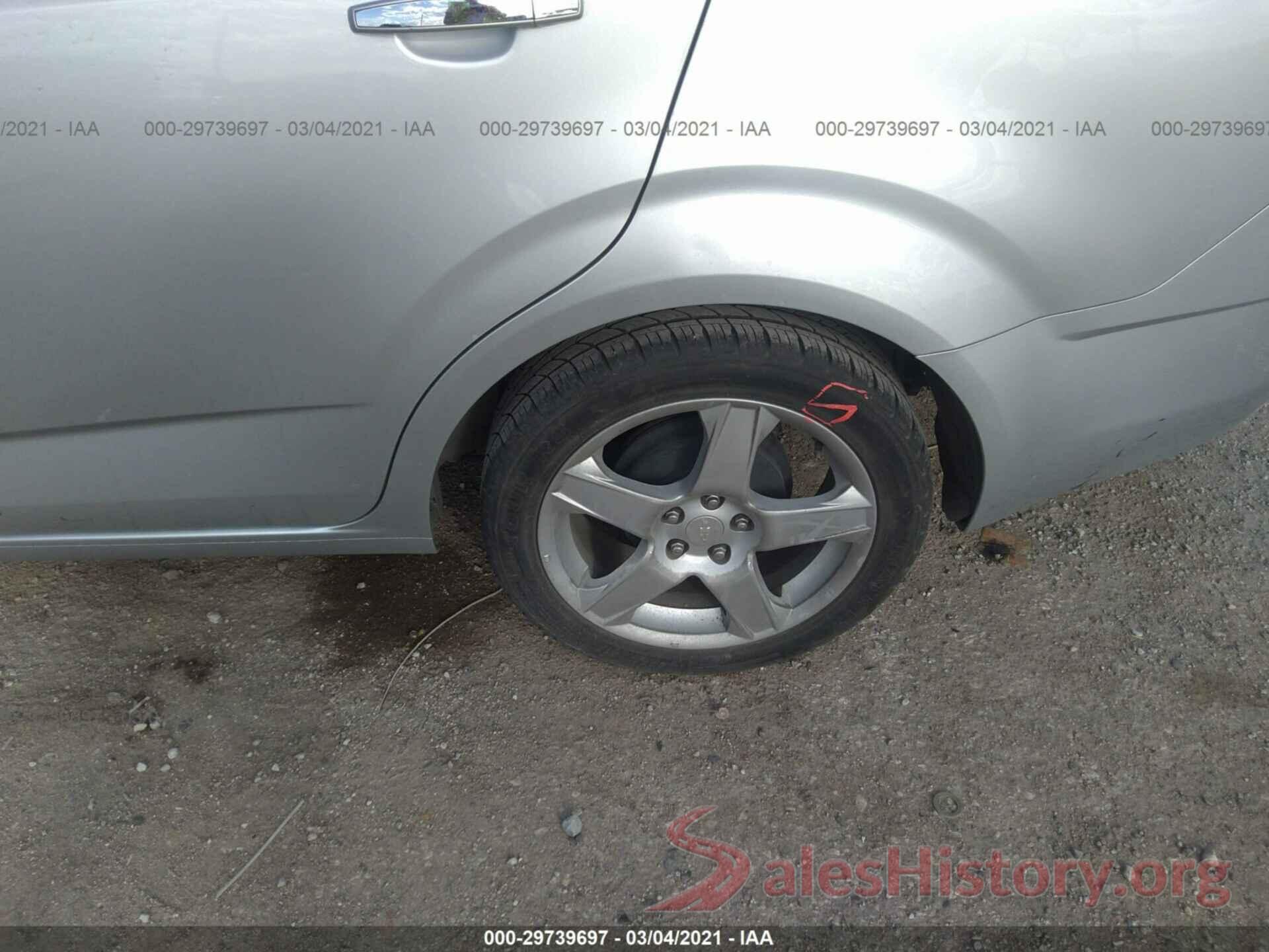 1G1JE5SBXG4141736 2016 CHEVROLET SONIC