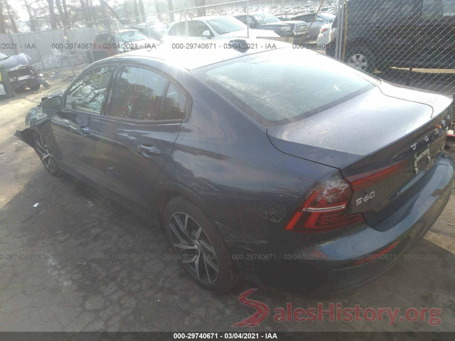 7JRA22TK8KG003358 2019 VOLVO S60