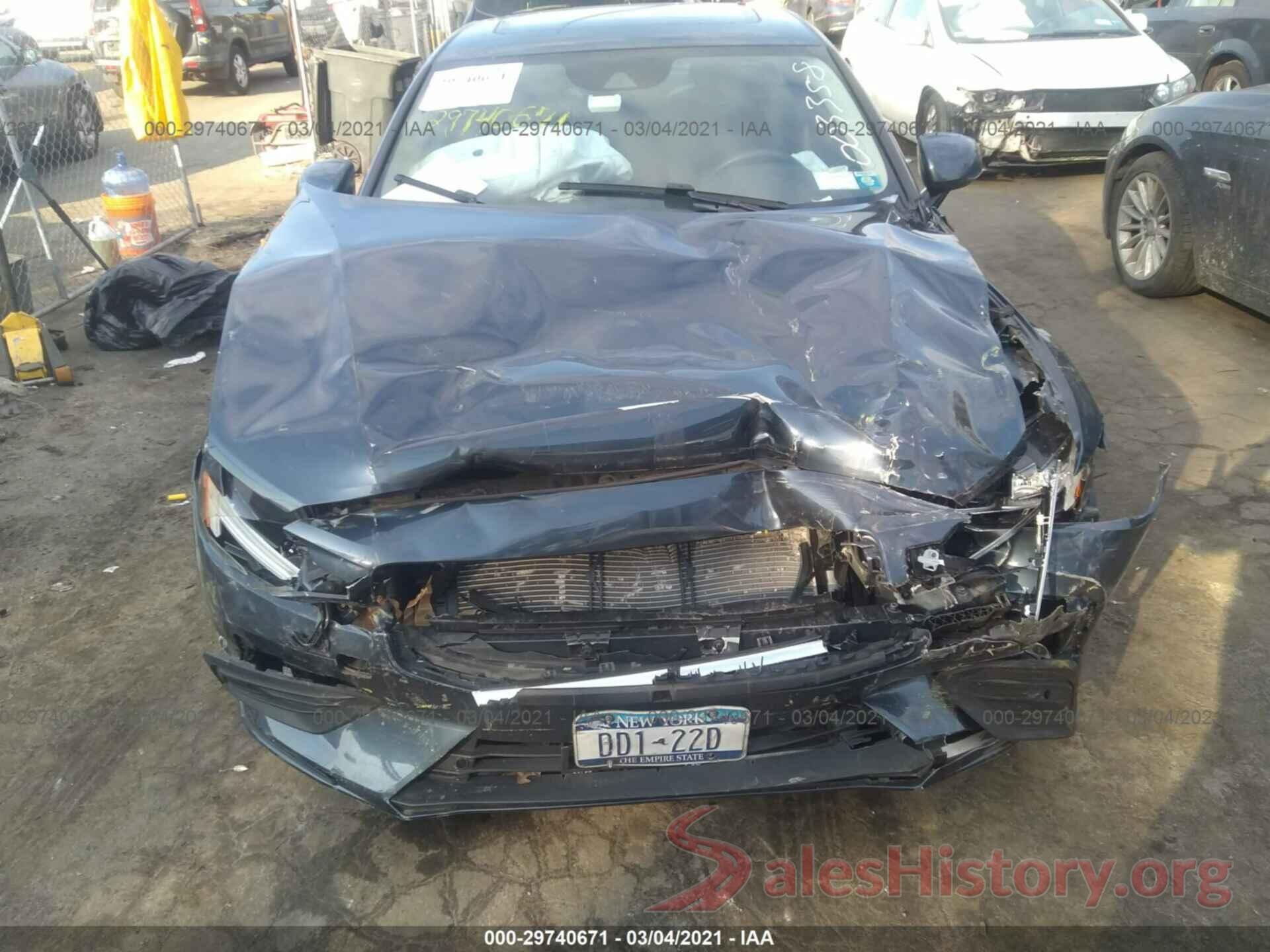 7JRA22TK8KG003358 2019 VOLVO S60