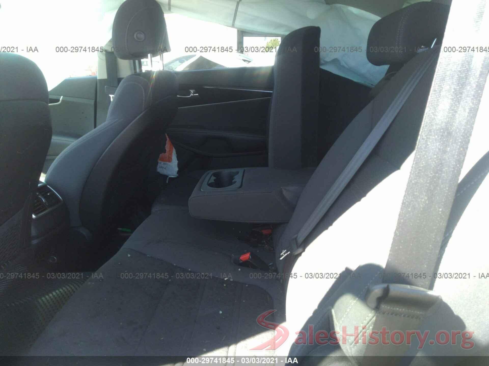 5XYPGDA38HG191635 2017 KIA SORENTO