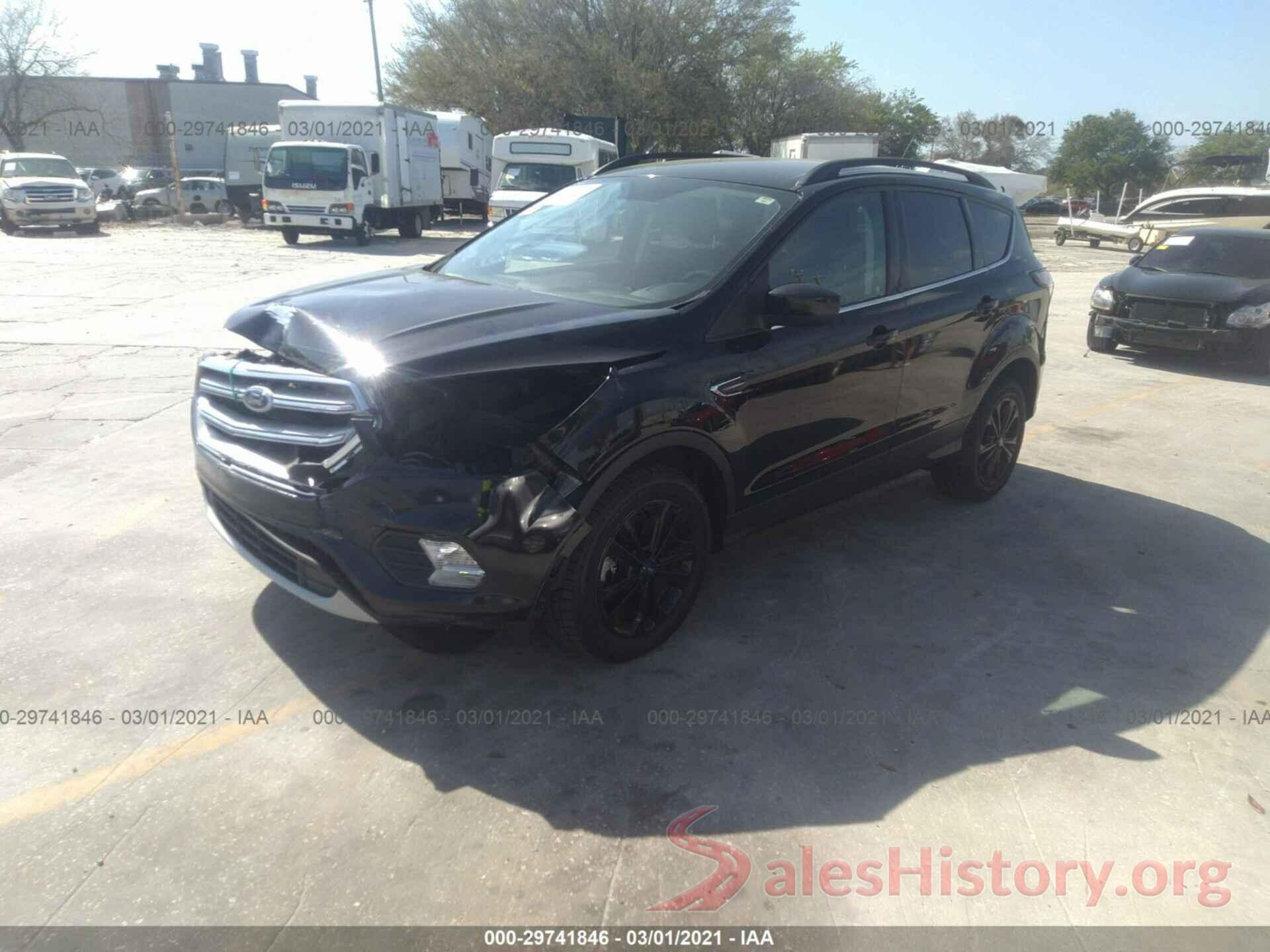 1FMCU9GD1JUB28493 2018 FORD ESCAPE