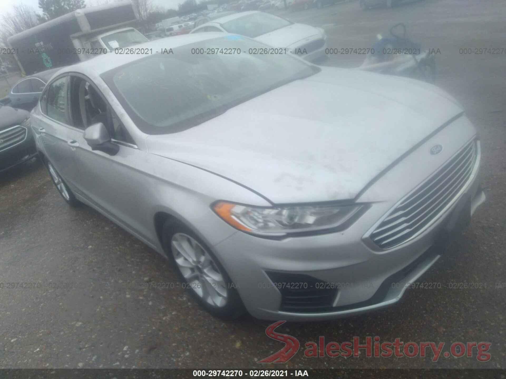 3FA6P0HD4KR250993 2019 FORD FUSION