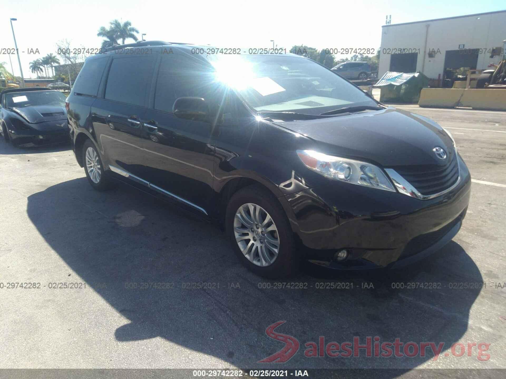 5TDYK3DC7GS737030 2016 TOYOTA SIENNA