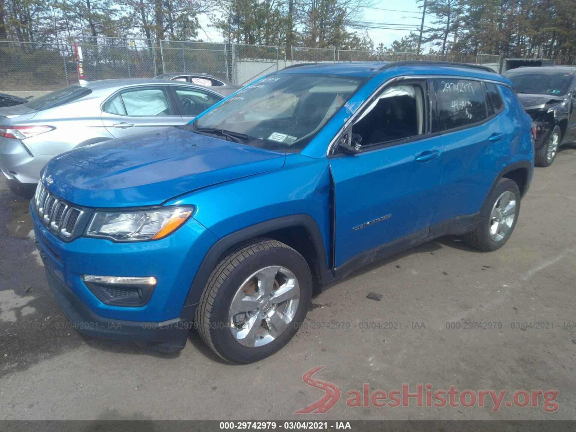 3C4NJDBB2JT261630 2018 JEEP COMPASS