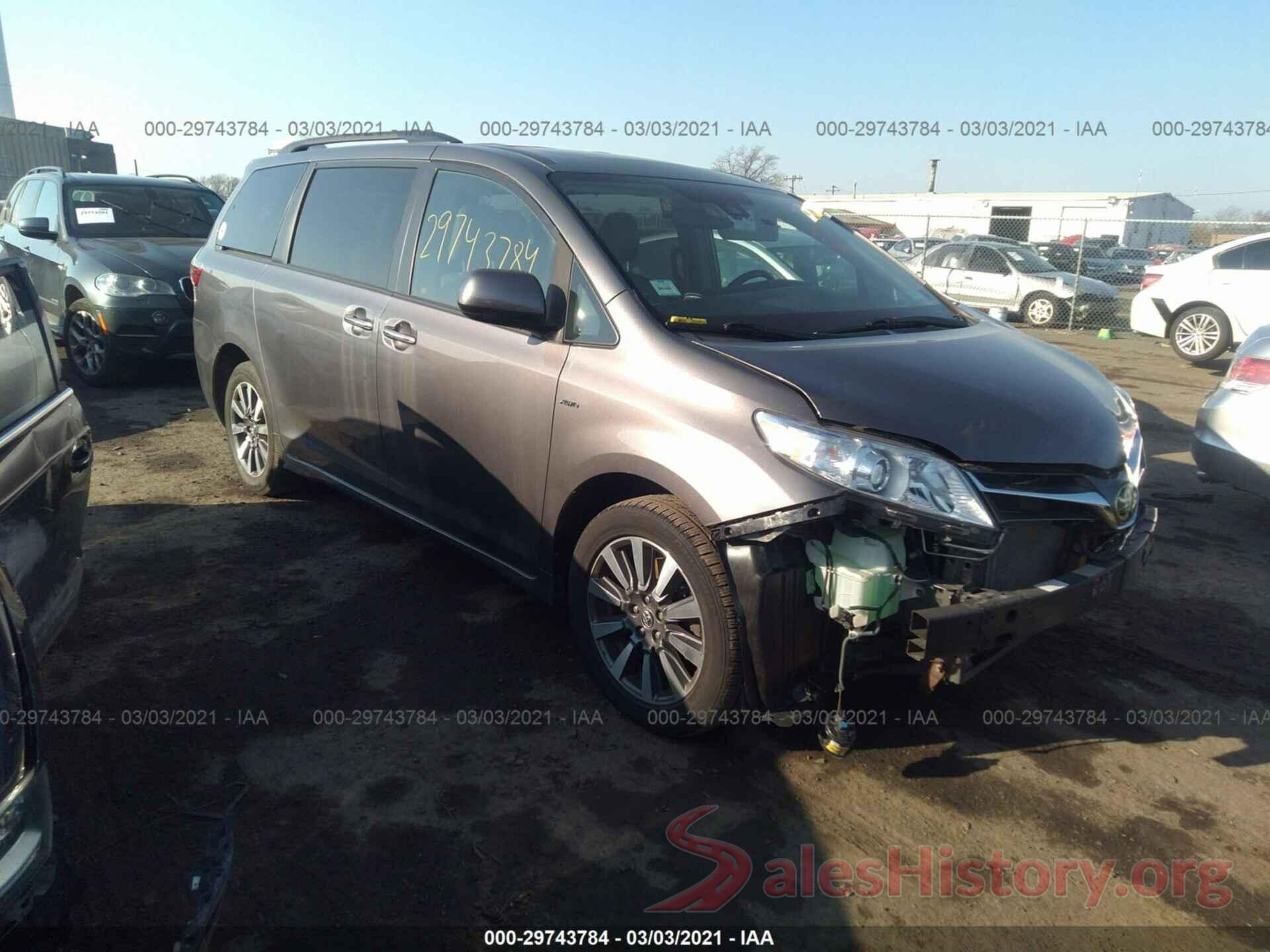 5TDDZ3DC4KS214065 2019 TOYOTA SIENNA