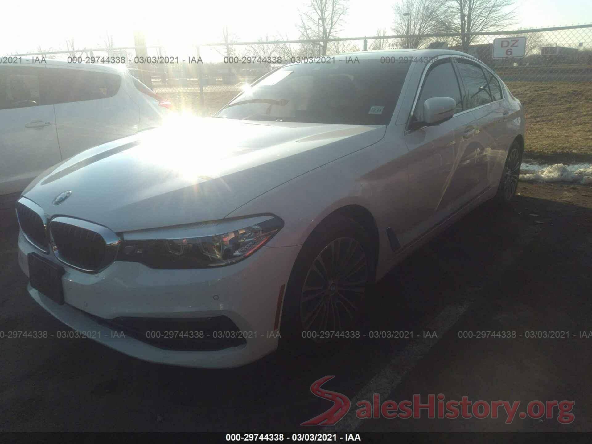 WBAJA7C59KWW17377 2019 BMW 5 SERIES