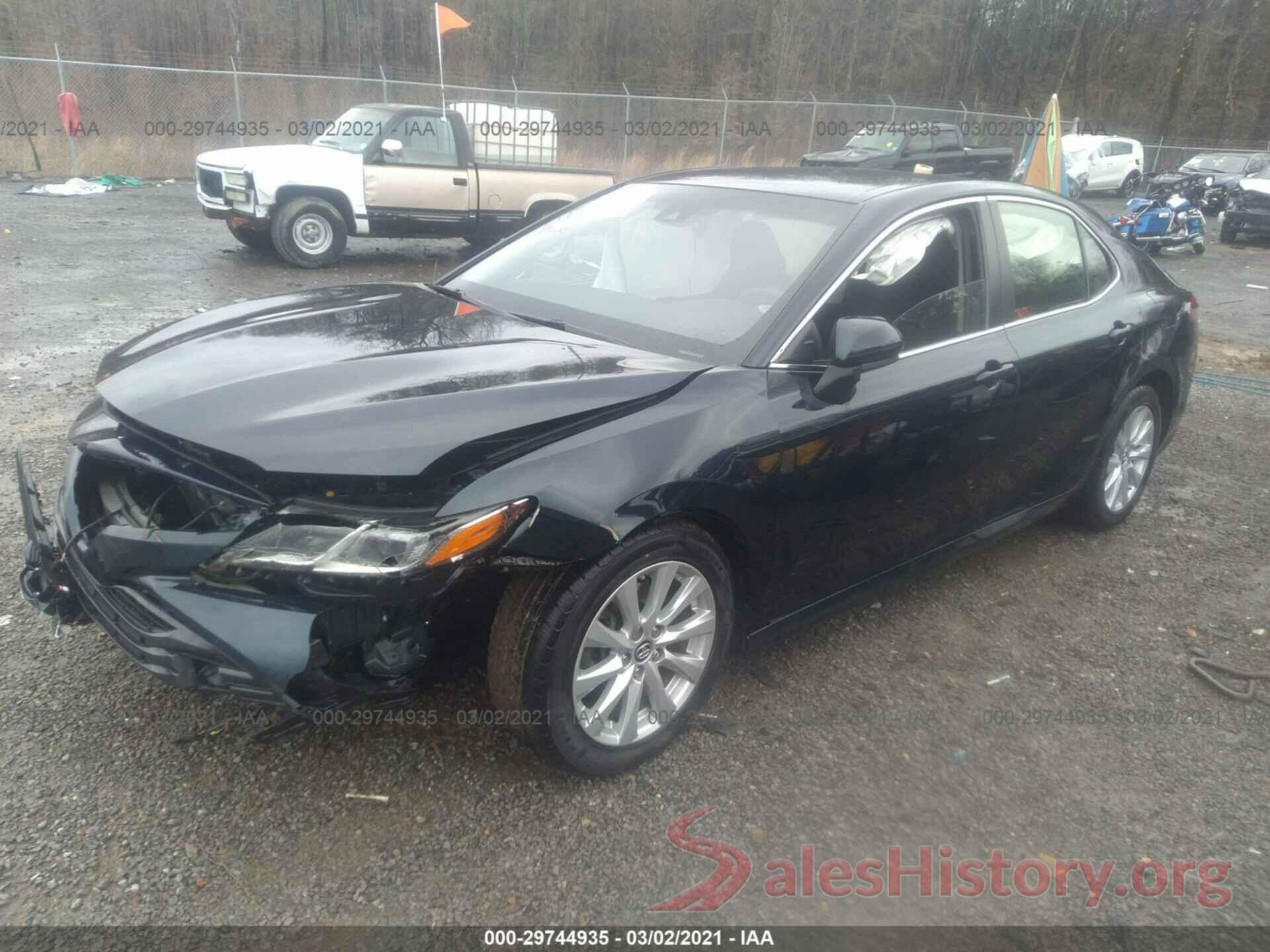 JTNB11HK7J3017763 2018 TOYOTA CAMRY