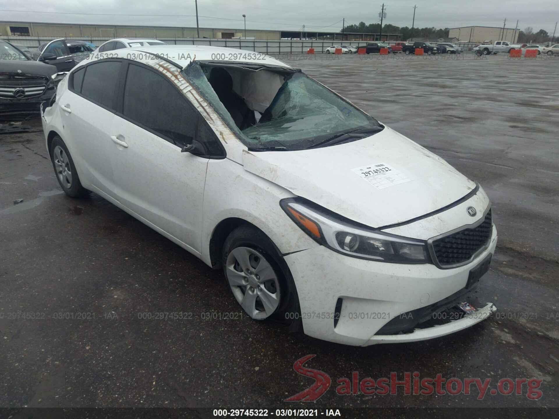 3KPFK4A75HE065145 2017 KIA FORTE