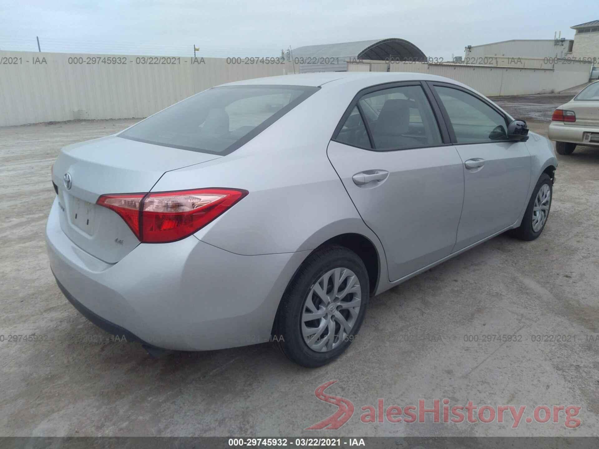 2T1BURHE8JC050671 2018 TOYOTA COROLLA