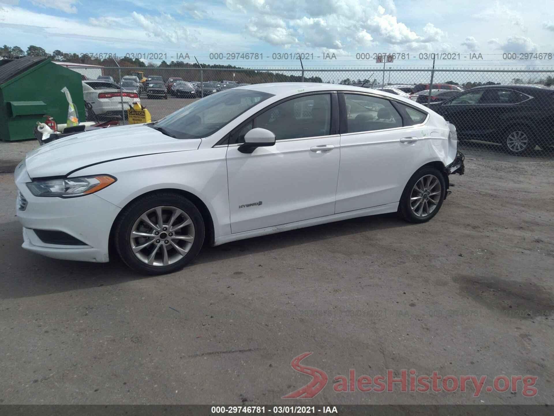 3FA6P0LUXHR232921 2017 FORD FUSION