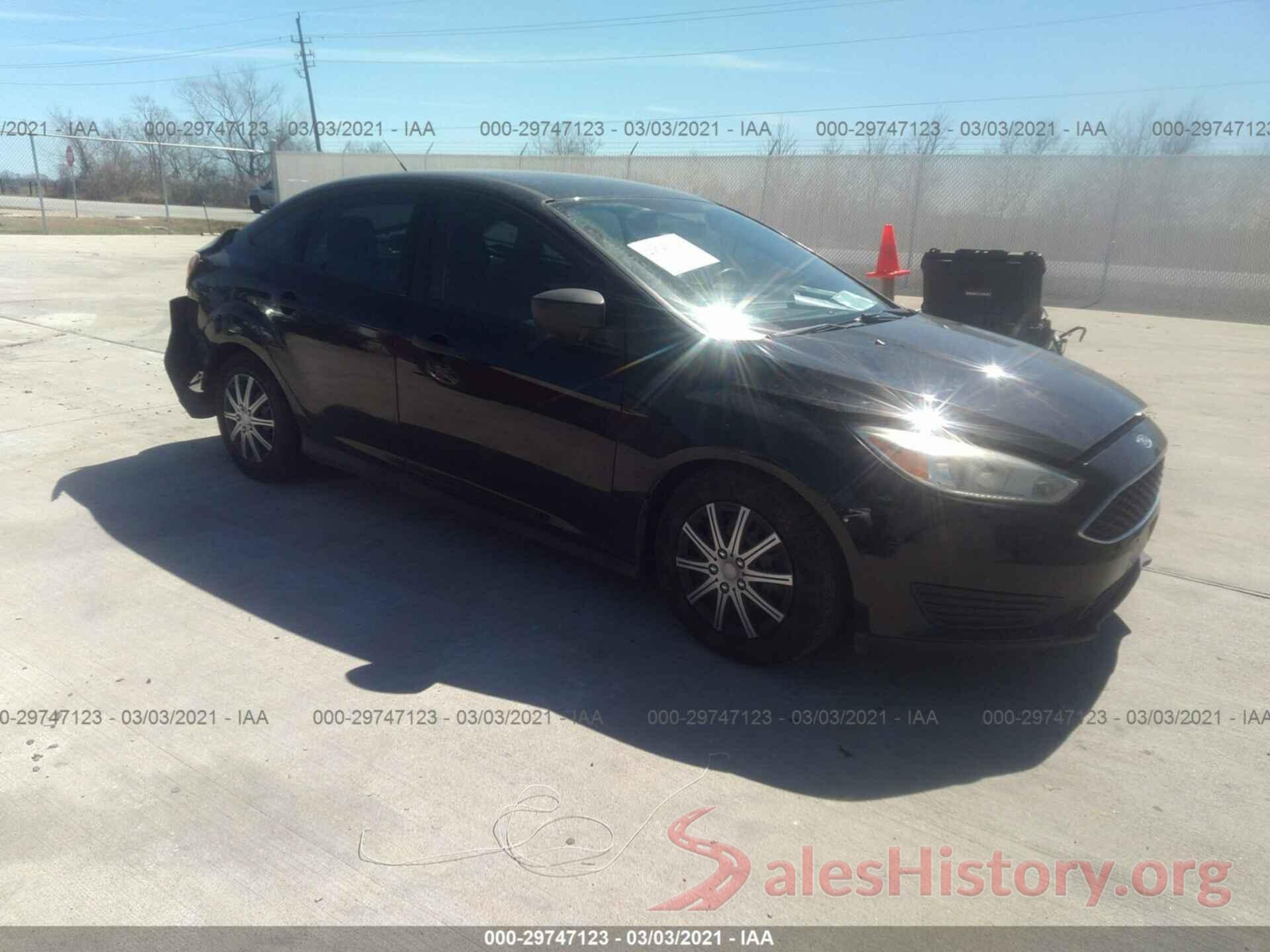 1FADP3E27GL305812 2016 FORD FOCUS