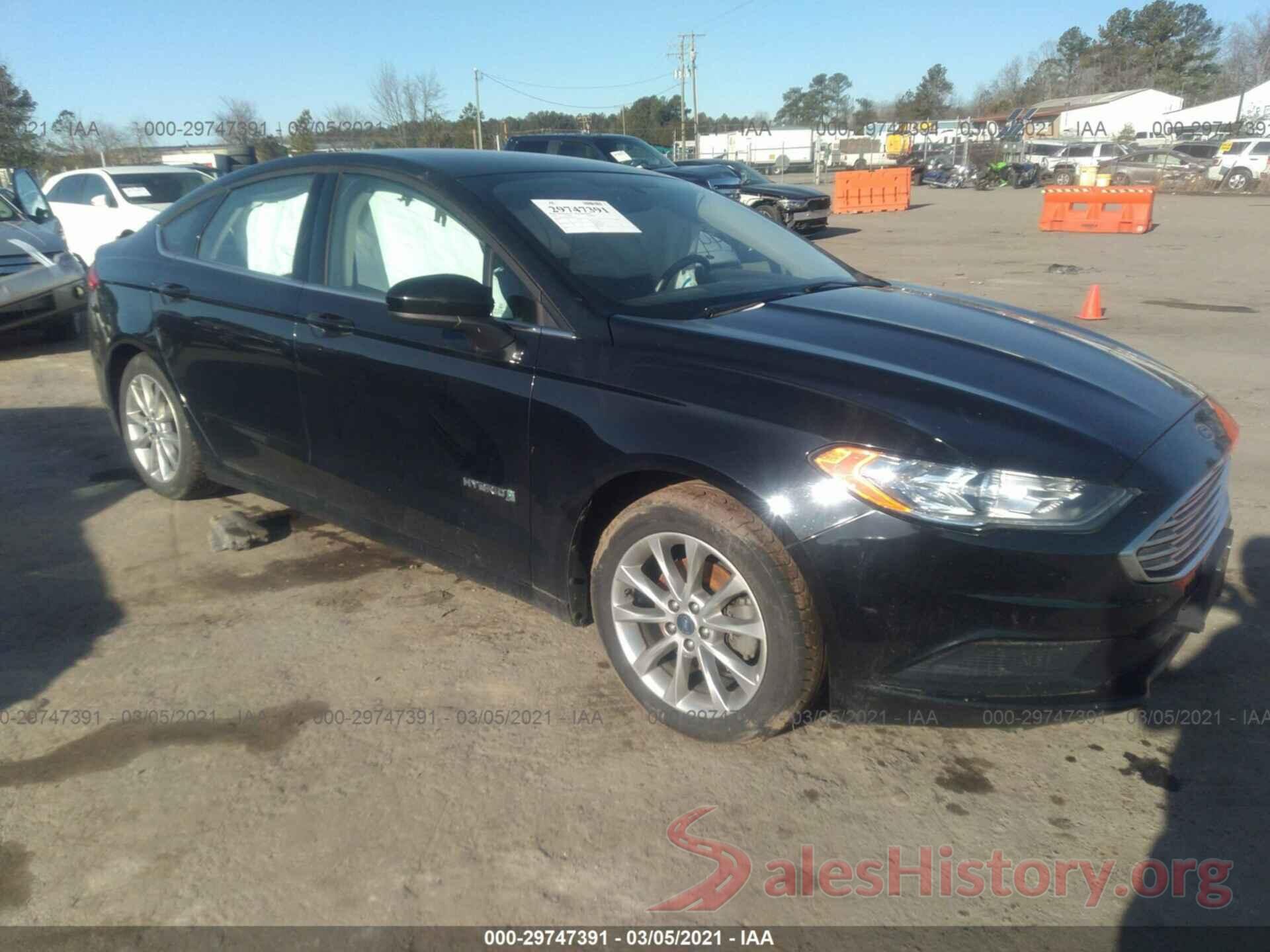 3FA6P0LU4HR230114 2017 FORD FUSION