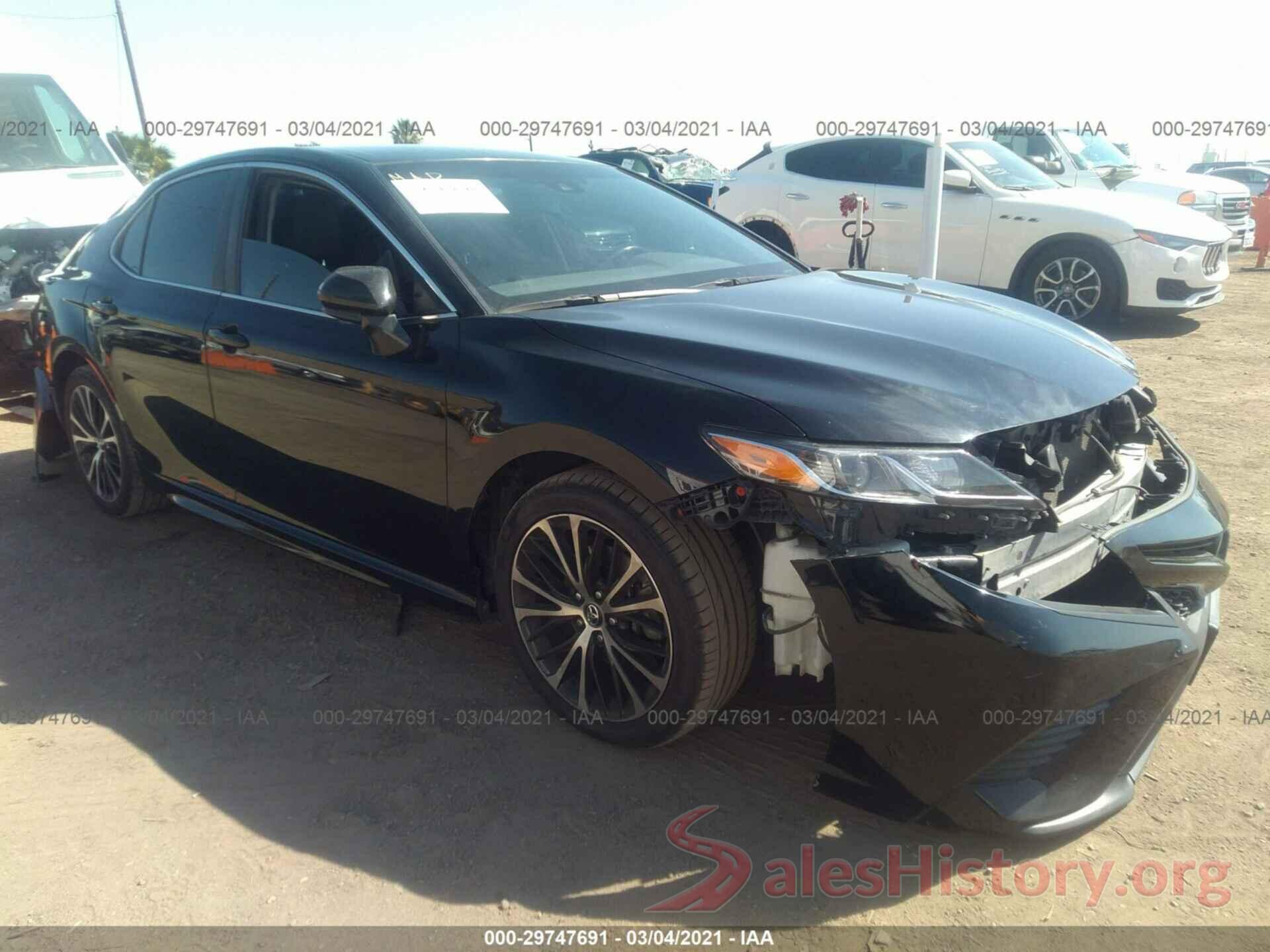 4T1B11HK1JU603062 2018 TOYOTA CAMRY