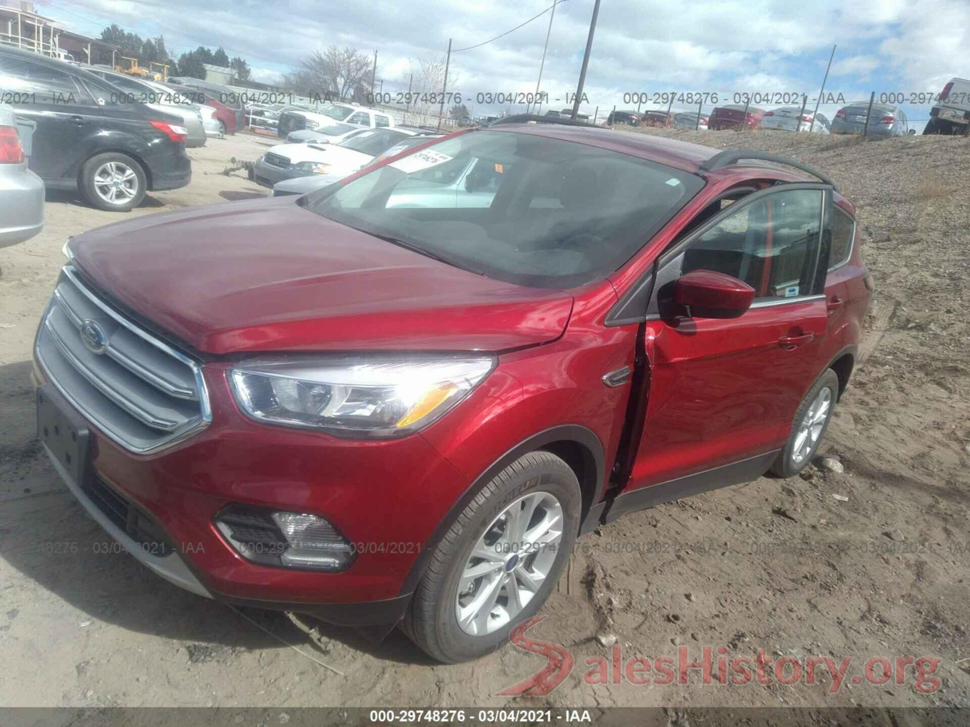 1FMCU0GD7JUC70472 2018 FORD ESCAPE