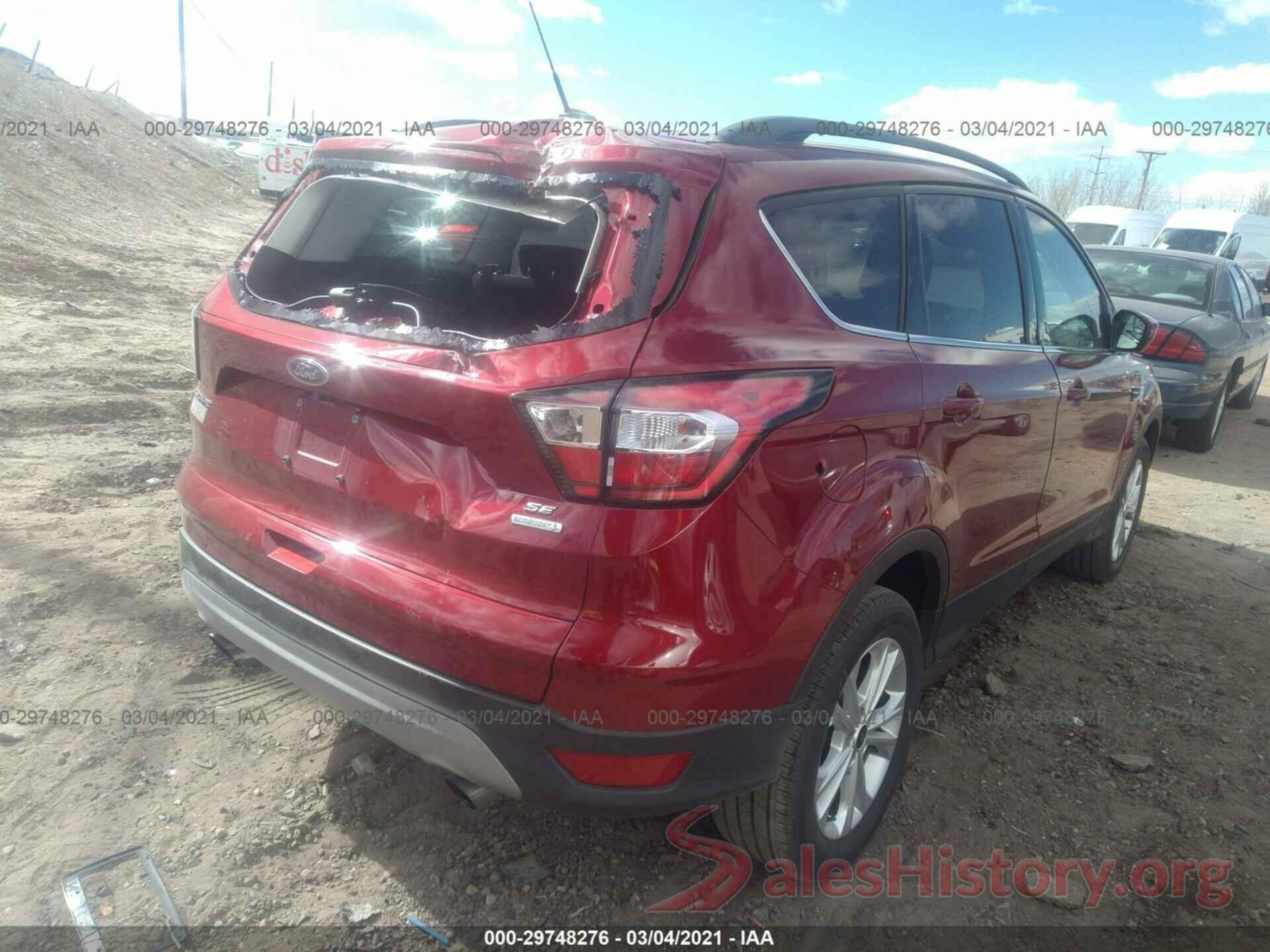 1FMCU0GD7JUC70472 2018 FORD ESCAPE