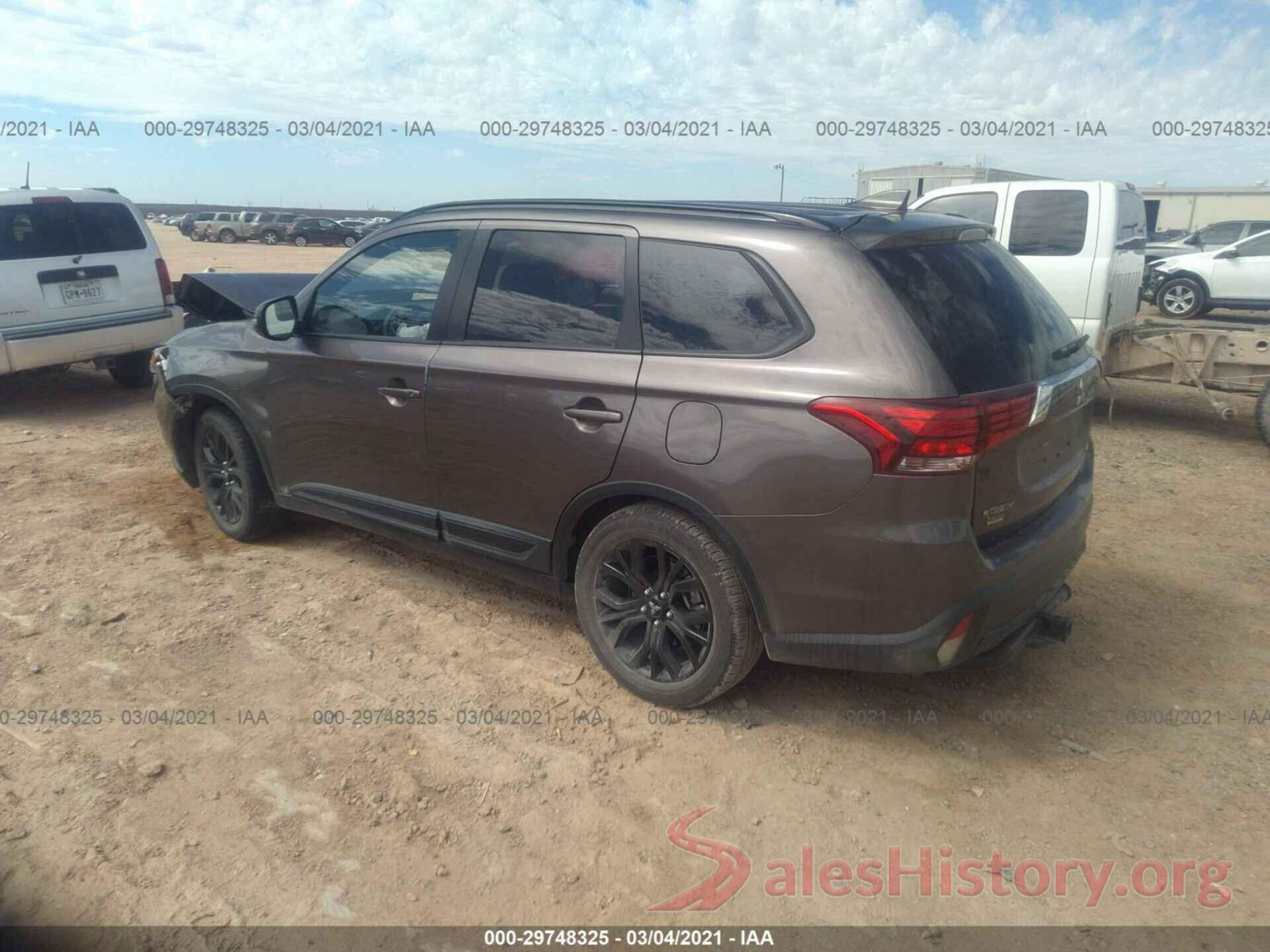 JA4AD3A39JZ029474 2018 MITSUBISHI OUTLANDER