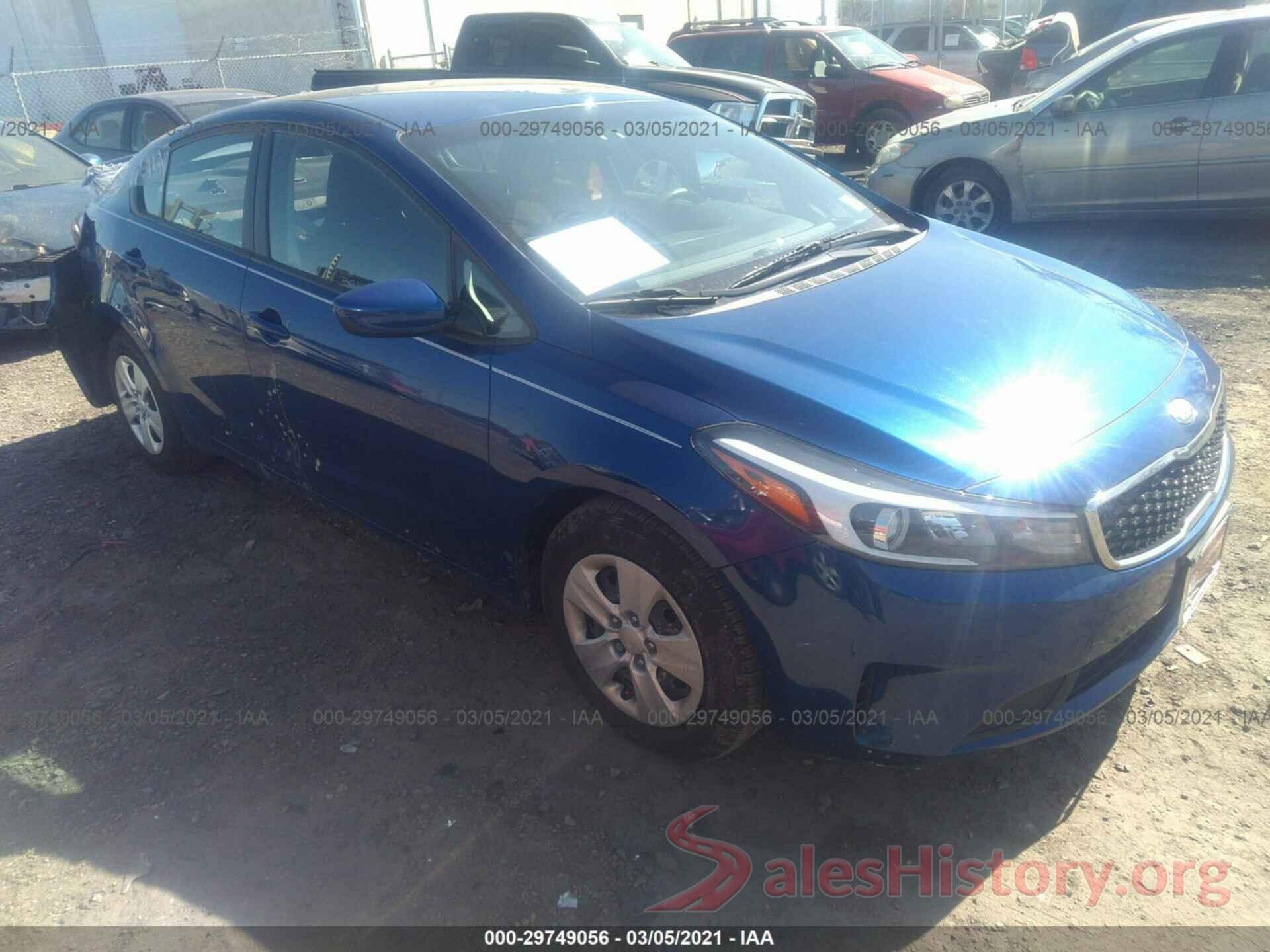 3KPFK4A77HE151413 2017 KIA FORTE