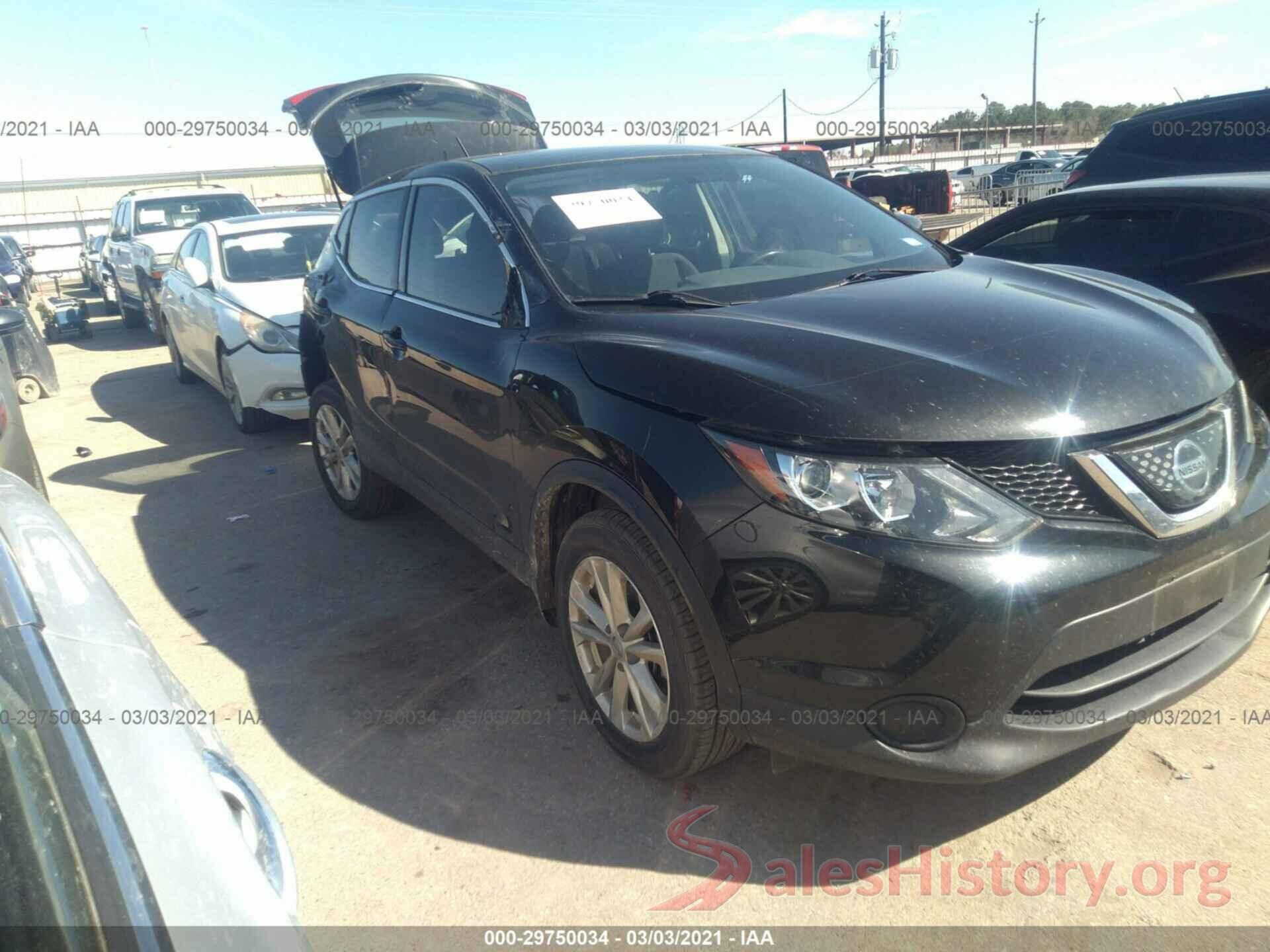 JN1BJ1CP3JW157754 2018 NISSAN ROGUE SPORT