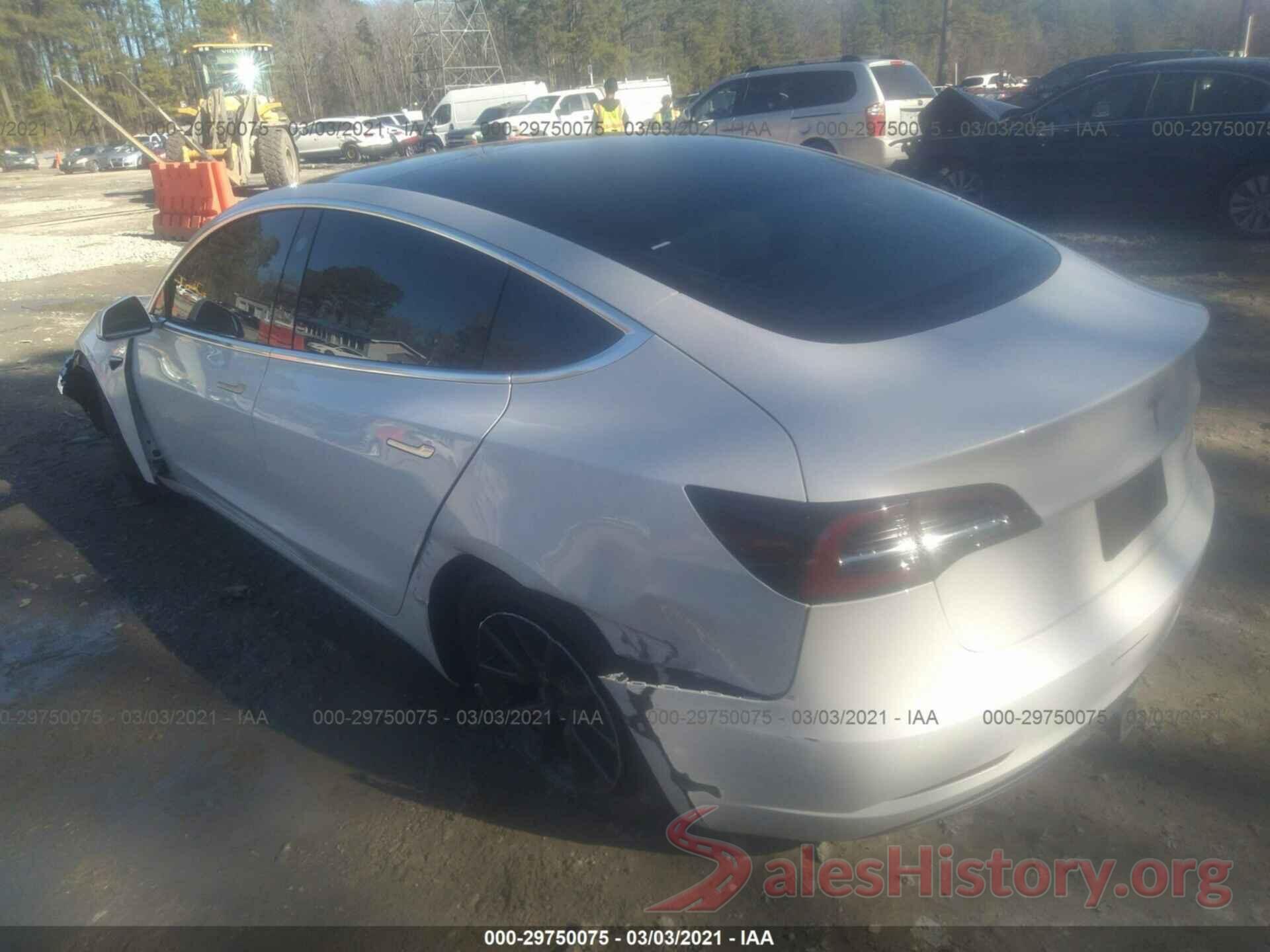 5YJ3E1EB9KF388008 2019 TESLA MODEL 3