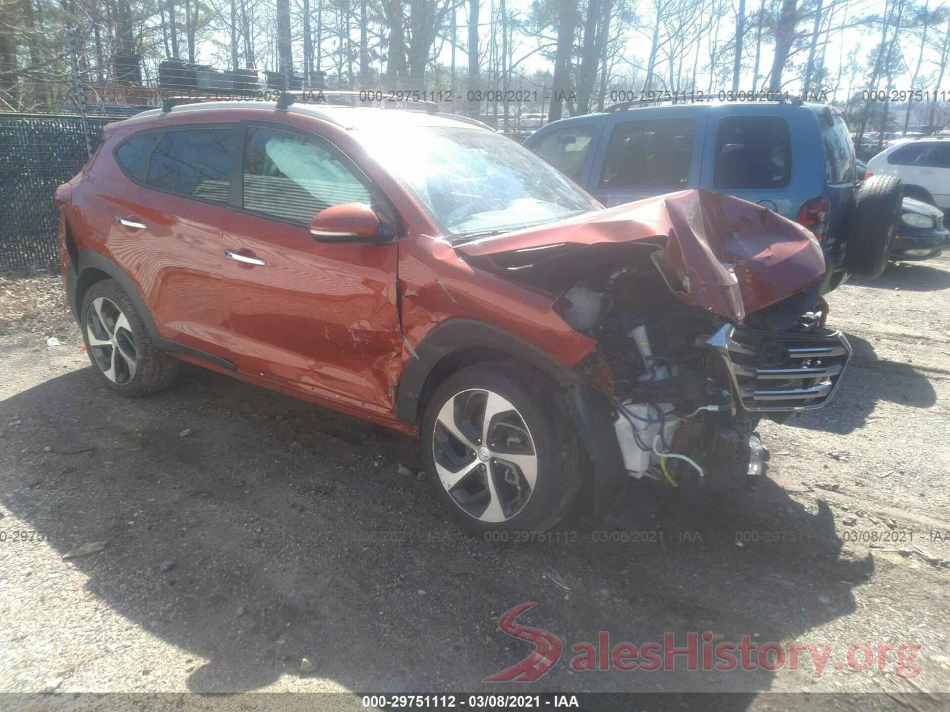 KM8J33A25HU371944 2017 HYUNDAI TUCSON