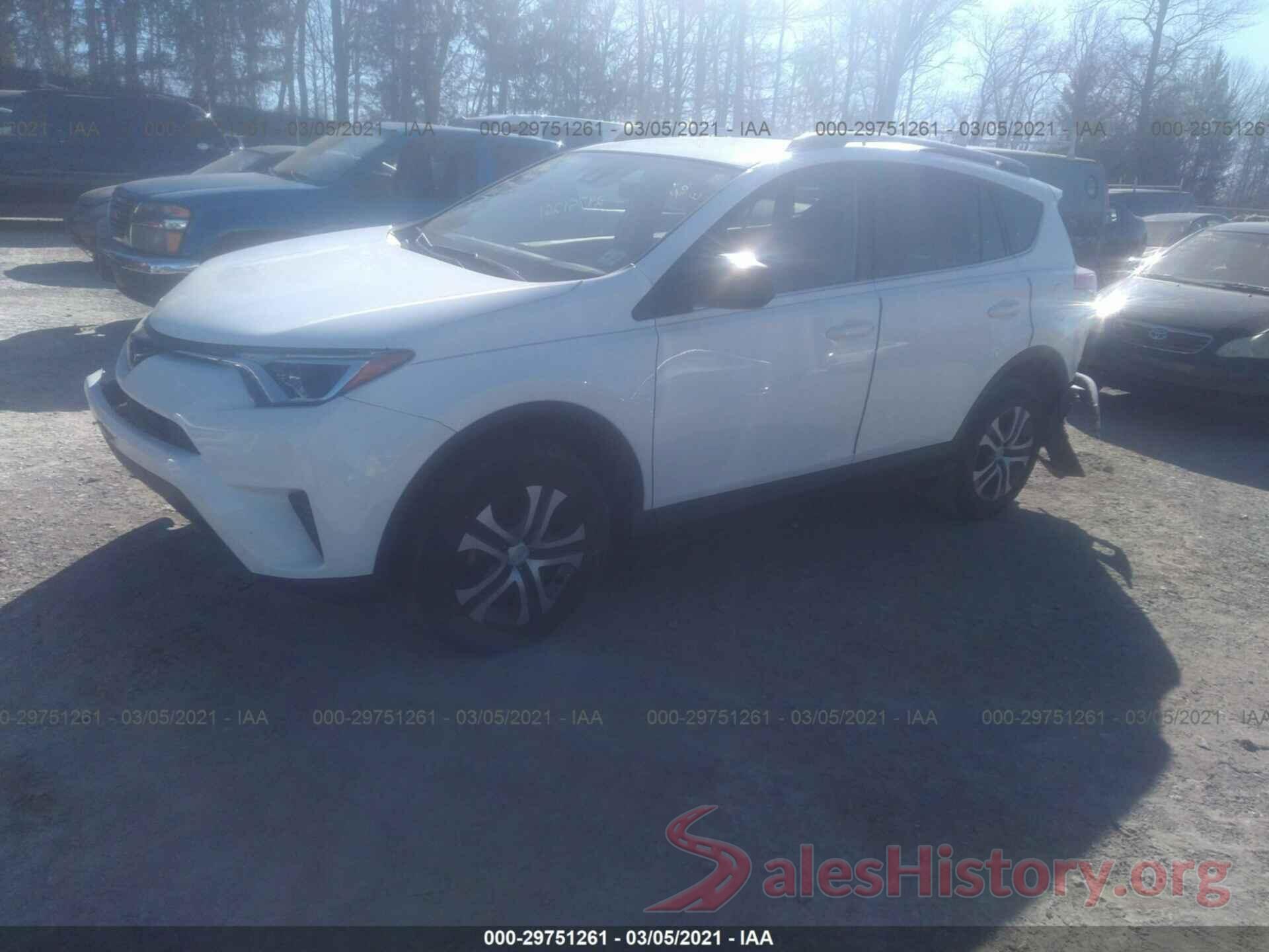 JTMBFREV2HJ123482 2017 TOYOTA RAV4