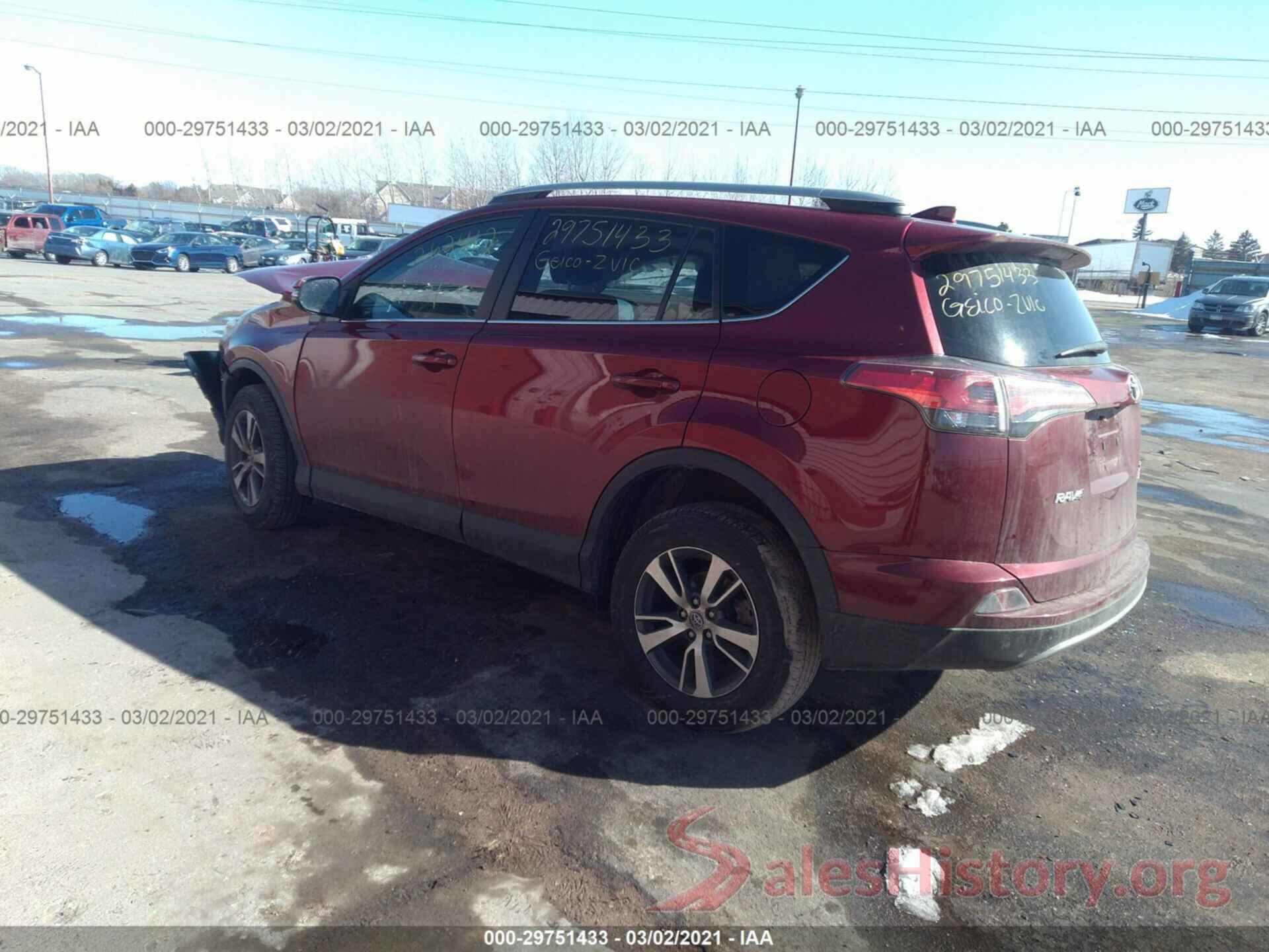 2T3RFREV0JW732141 2018 TOYOTA RAV4