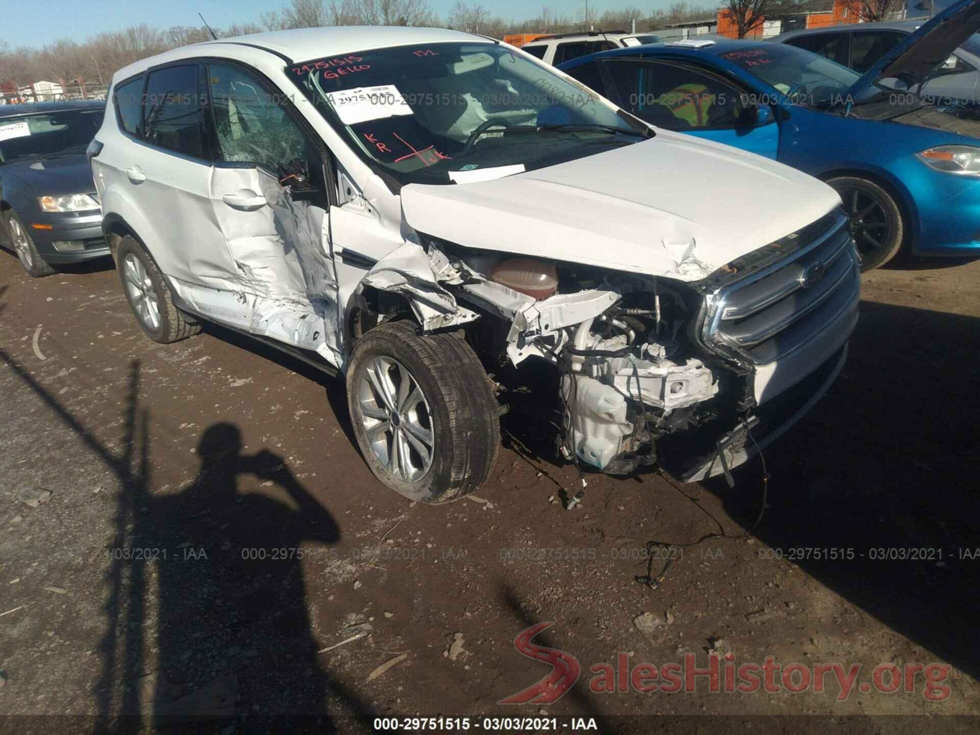 1FMCU0GD4HUC94559 2017 FORD ESCAPE