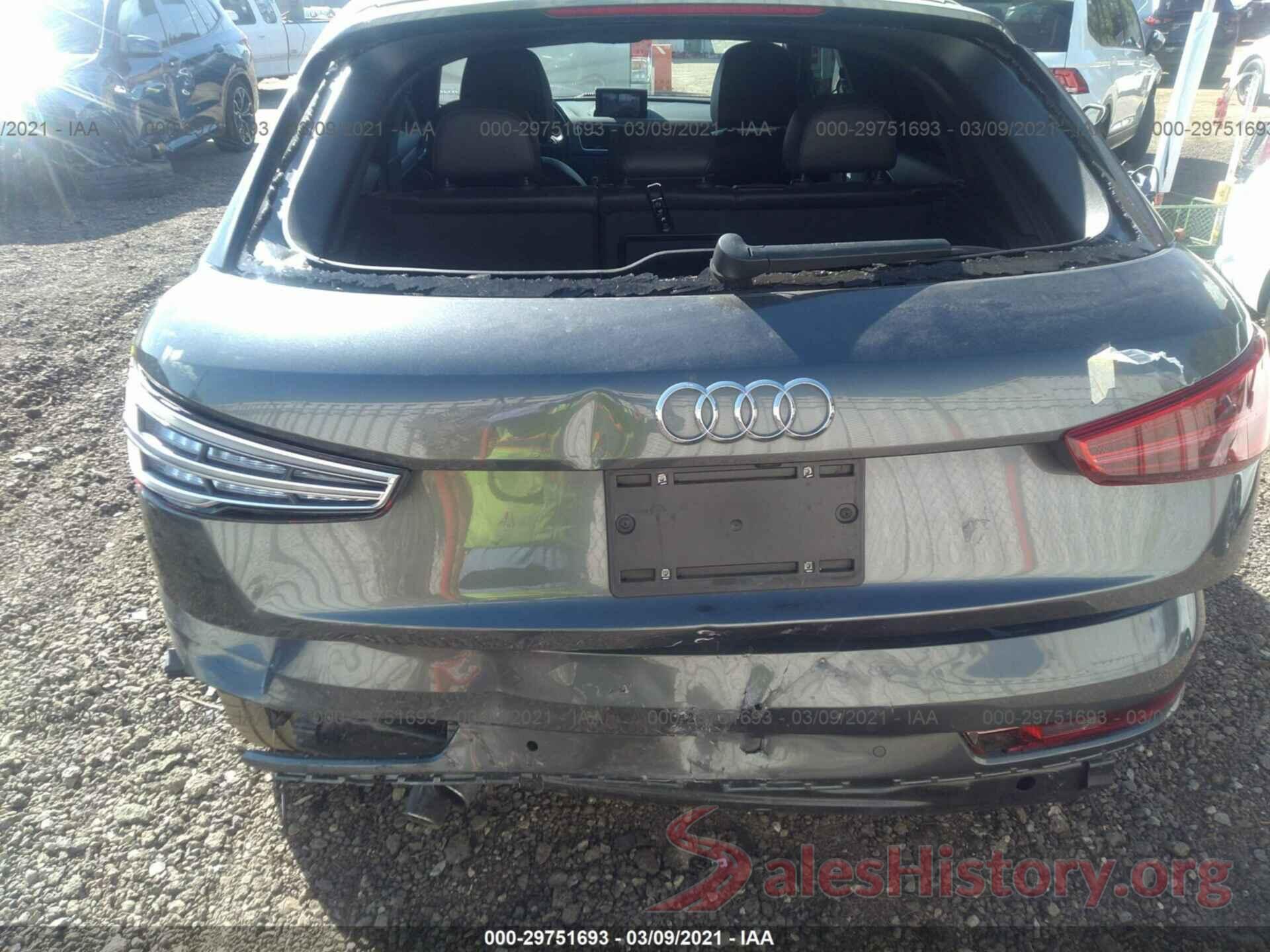 WA1BCCFS3JR002133 2018 AUDI Q3