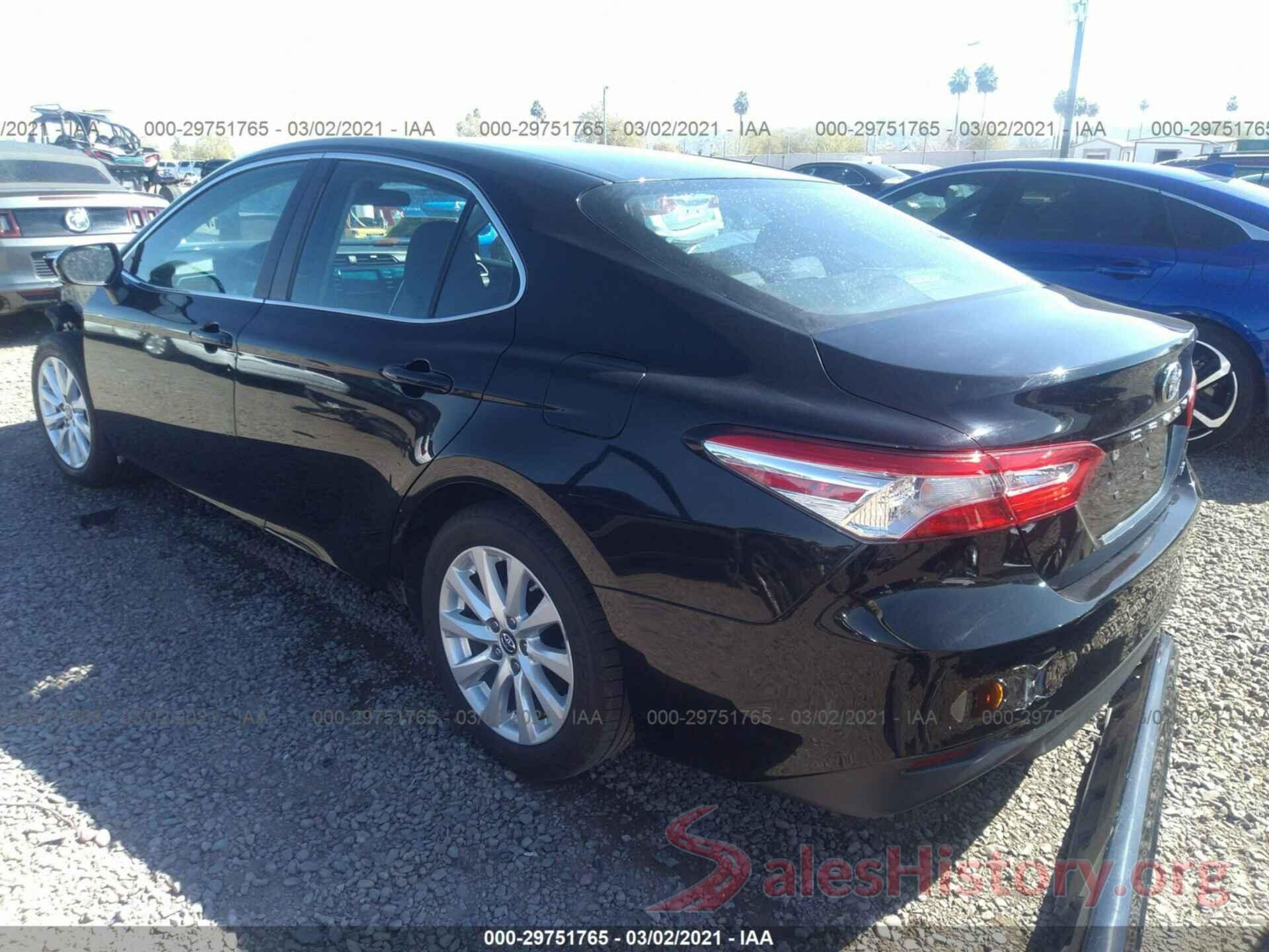 4T1B11HK1JU503267 2018 TOYOTA CAMRY