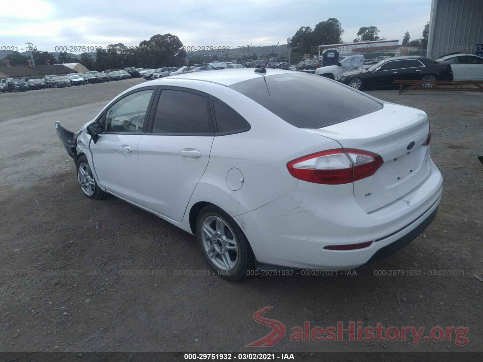 3FADP4BJXHM123040 2017 FORD FIESTA