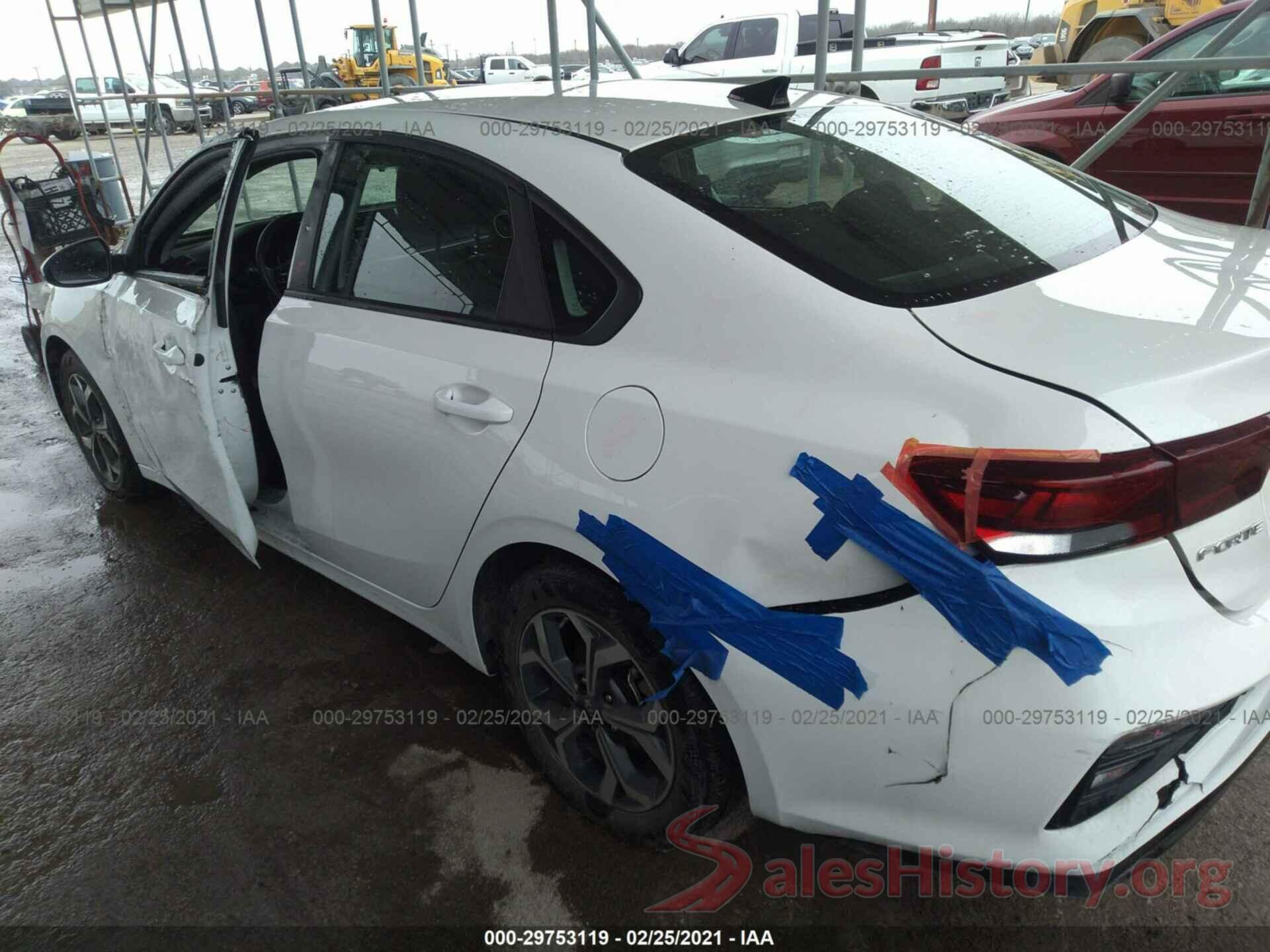 3KPF24AD8ME269129 2021 KIA FORTE