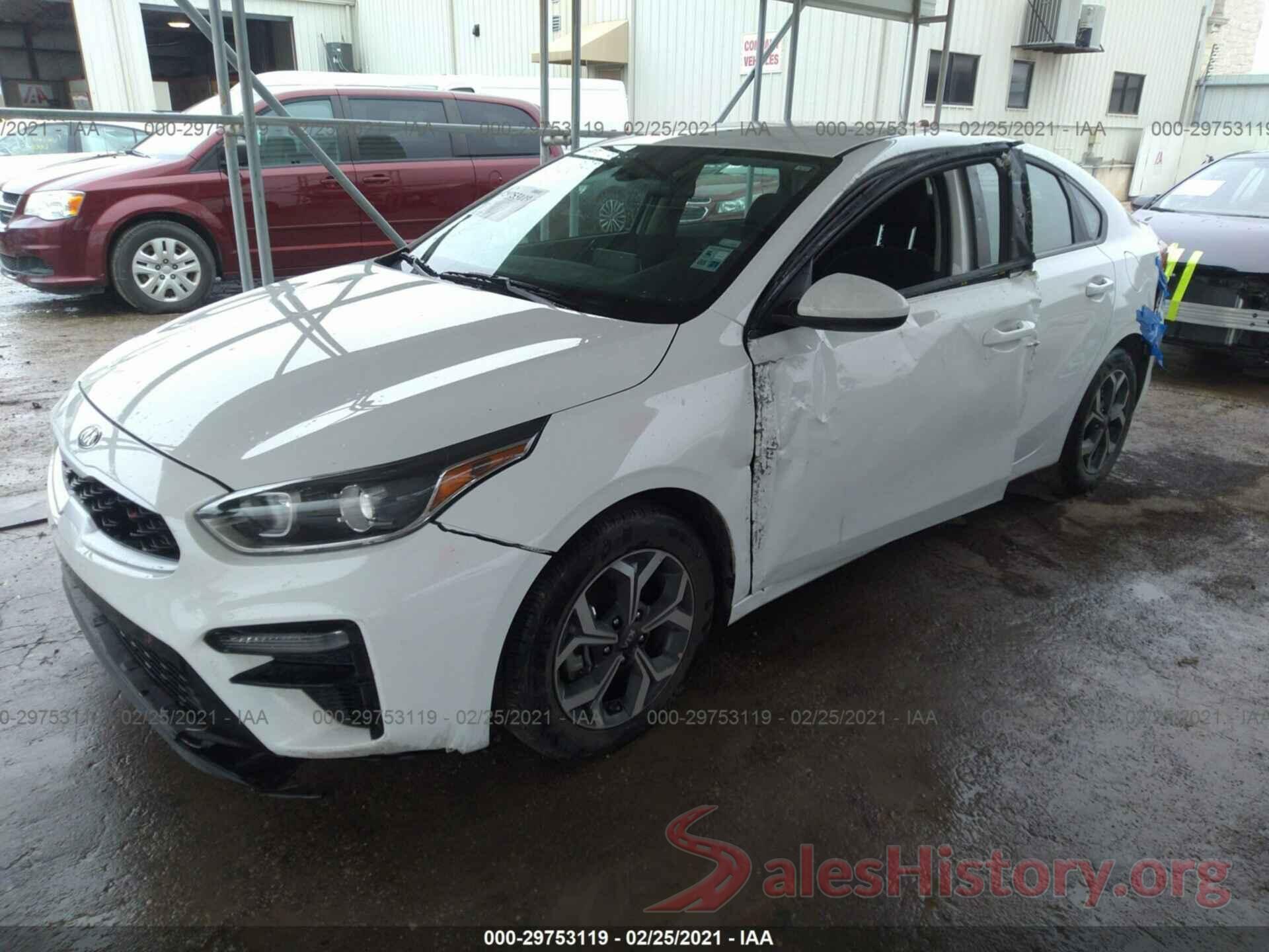 3KPF24AD8ME269129 2021 KIA FORTE