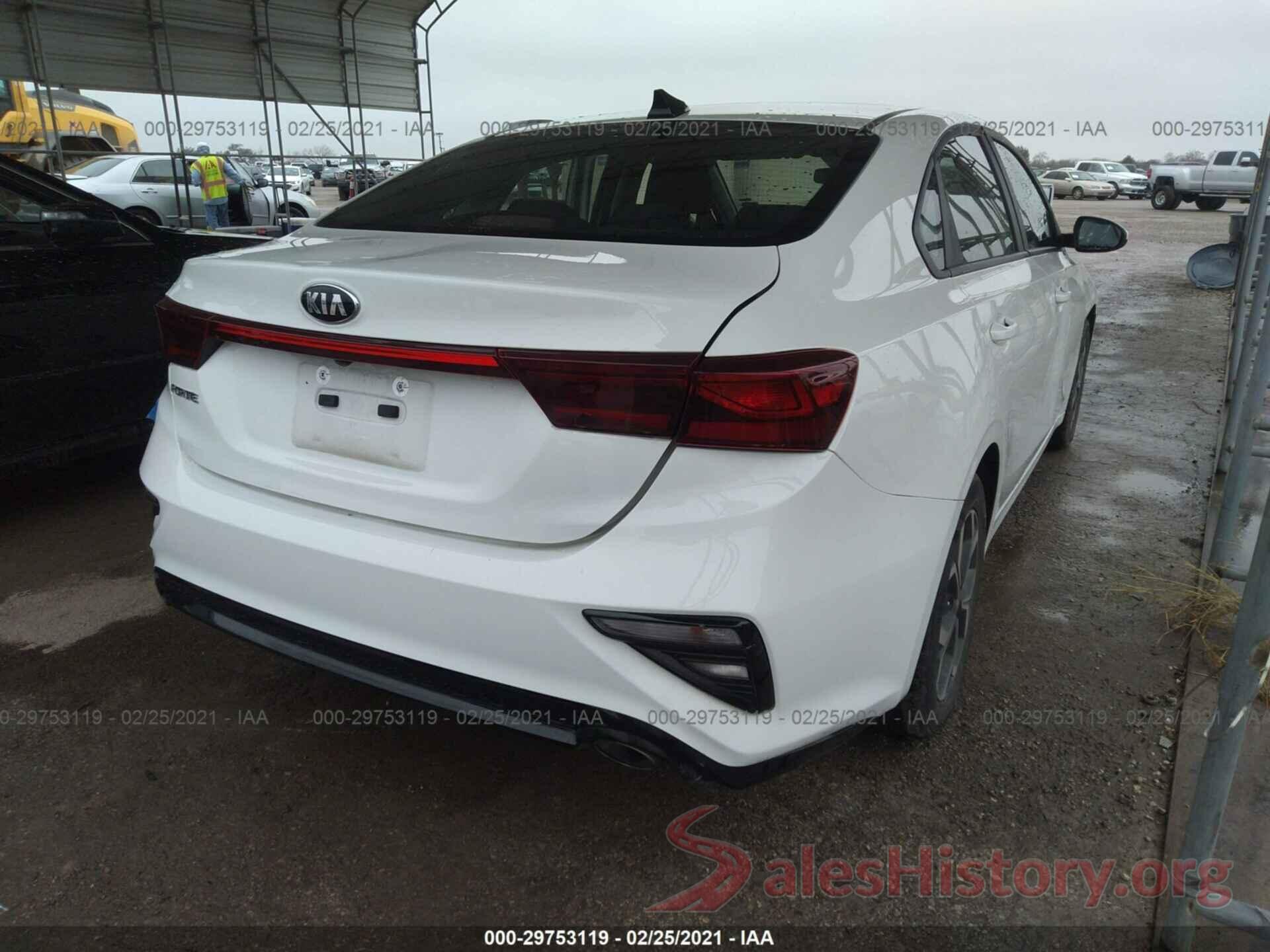 3KPF24AD8ME269129 2021 KIA FORTE