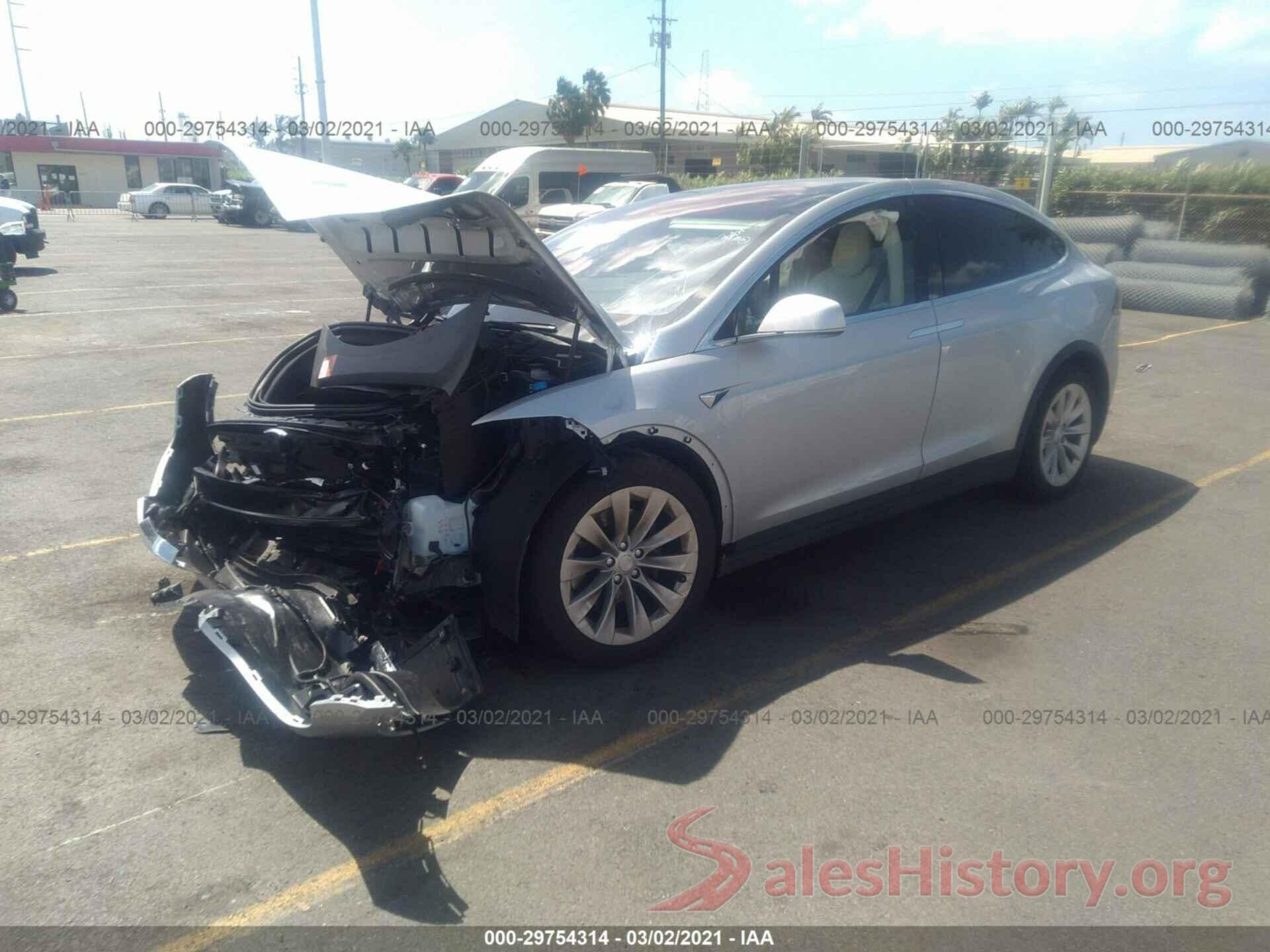 5YJXCAE21HF064695 2017 TESLA MODEL X