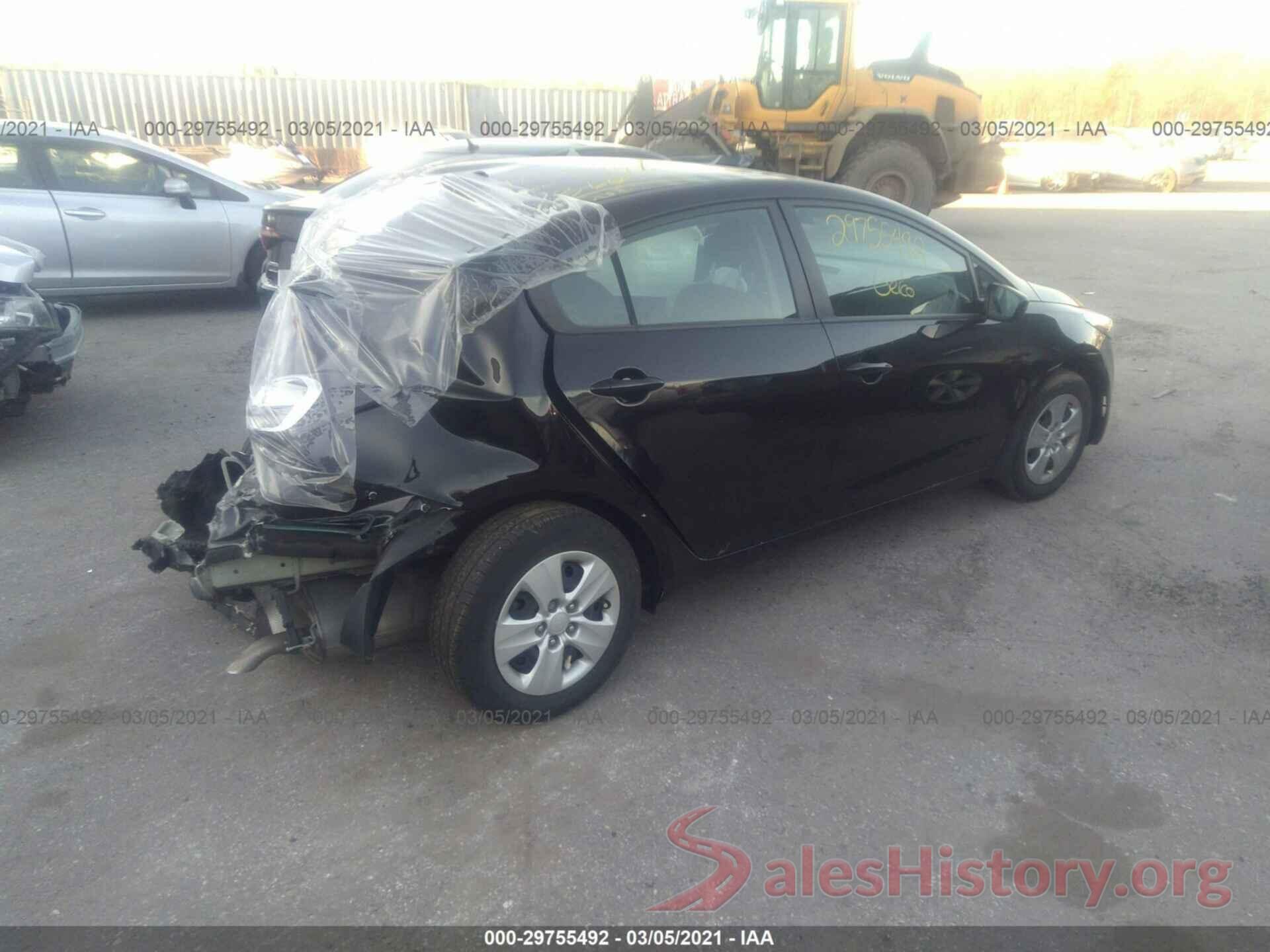 3KPFL4A7XJE179693 2018 KIA FORTE