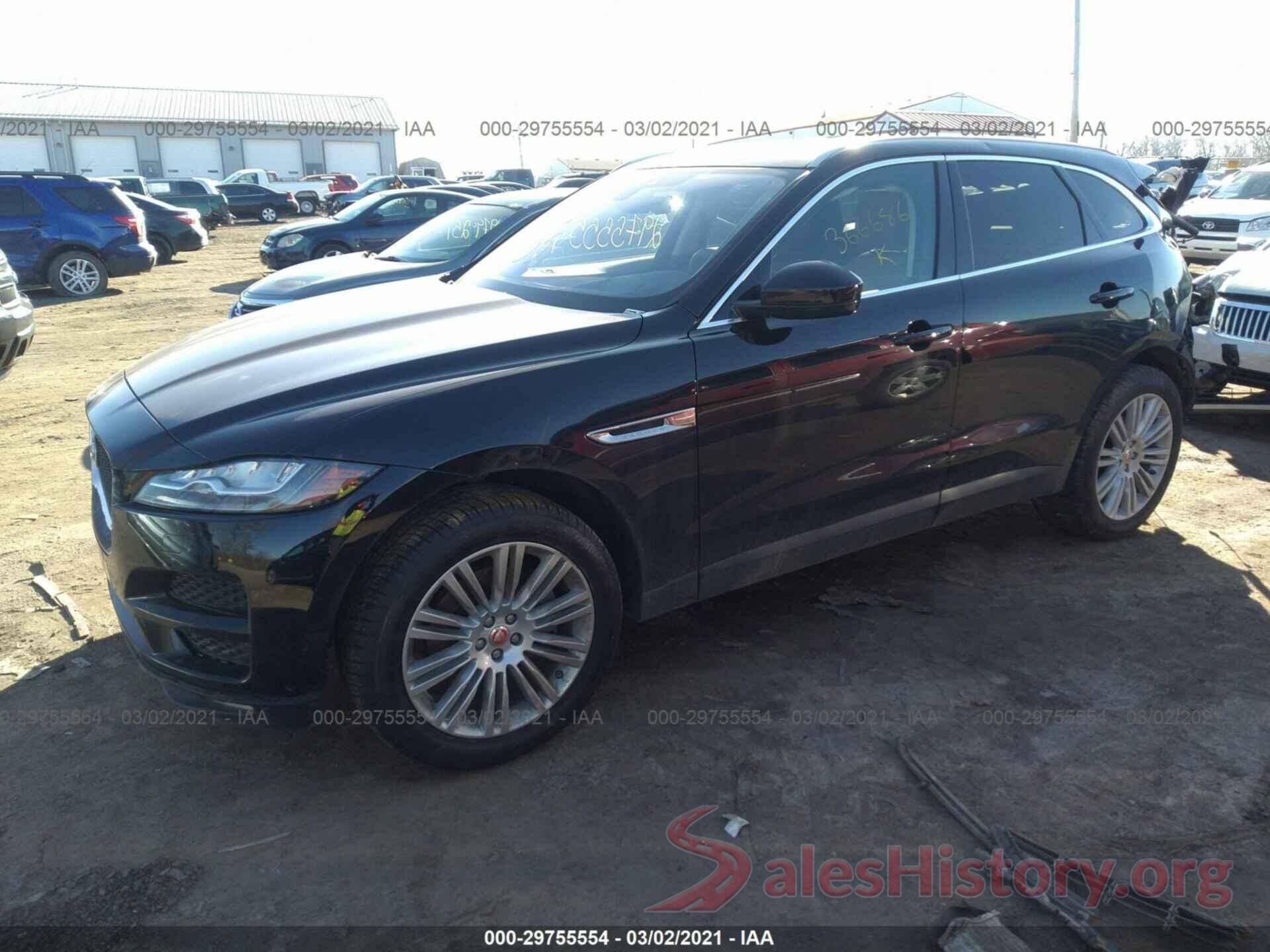 SADCN2GX4KA366686 2019 JAGUAR F-PACE