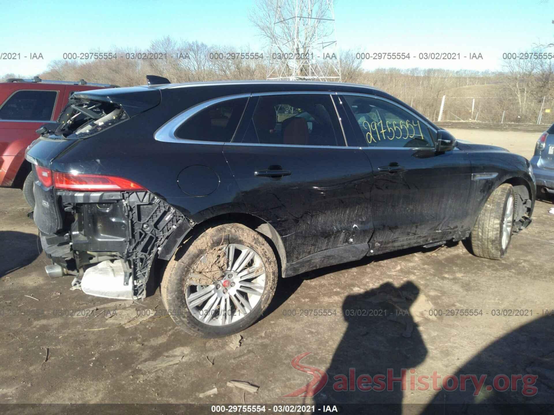 SADCN2GX4KA366686 2019 JAGUAR F-PACE