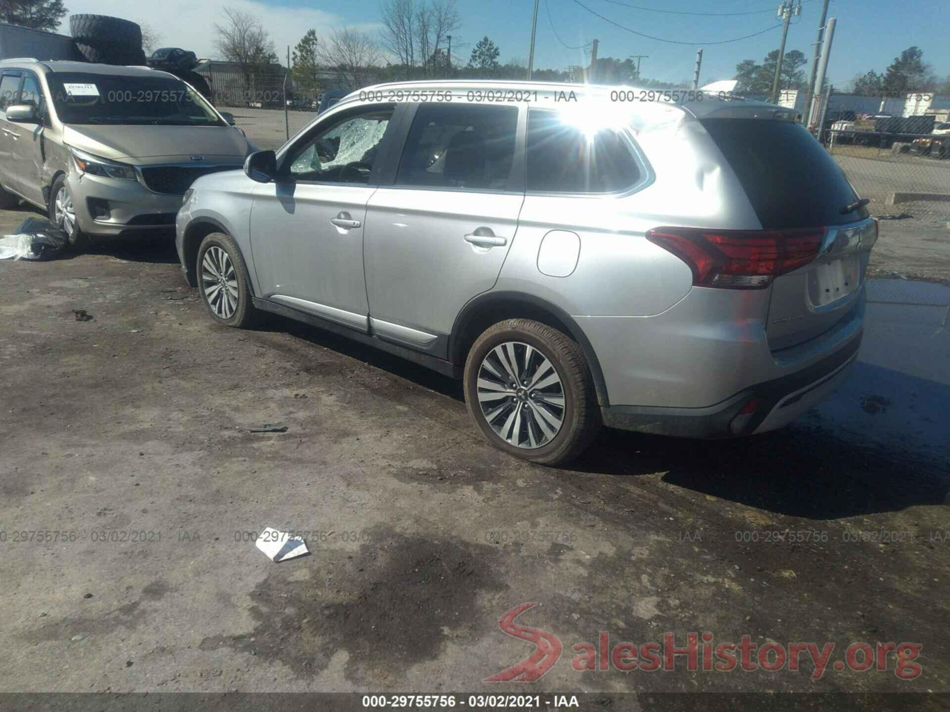 JA4AD3A36LZ031475 2020 MITSUBISHI OUTLANDER