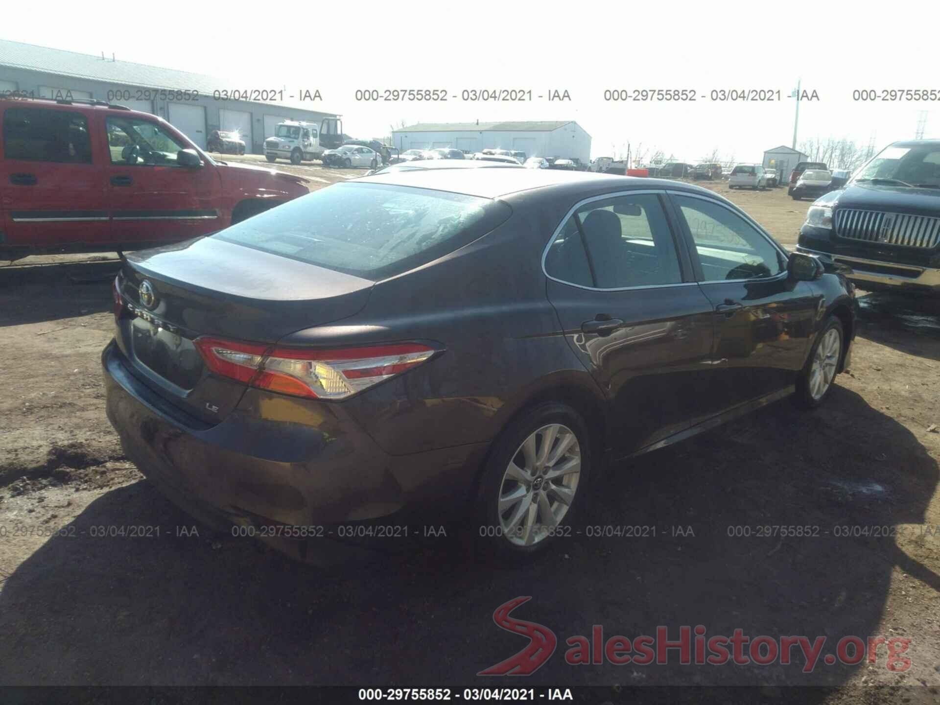 4T1B11HK8JU134178 2018 TOYOTA CAMRY