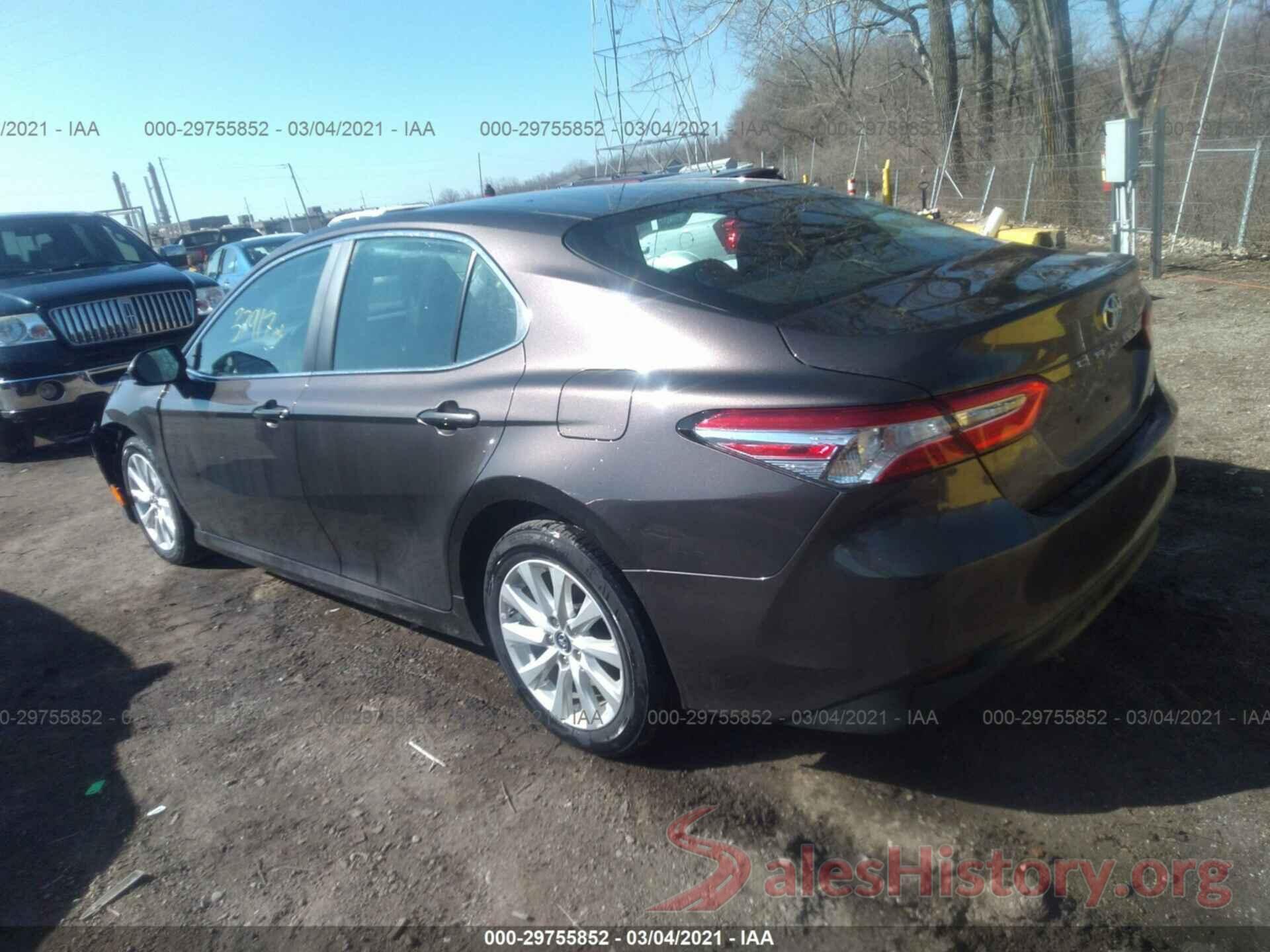 4T1B11HK8JU134178 2018 TOYOTA CAMRY