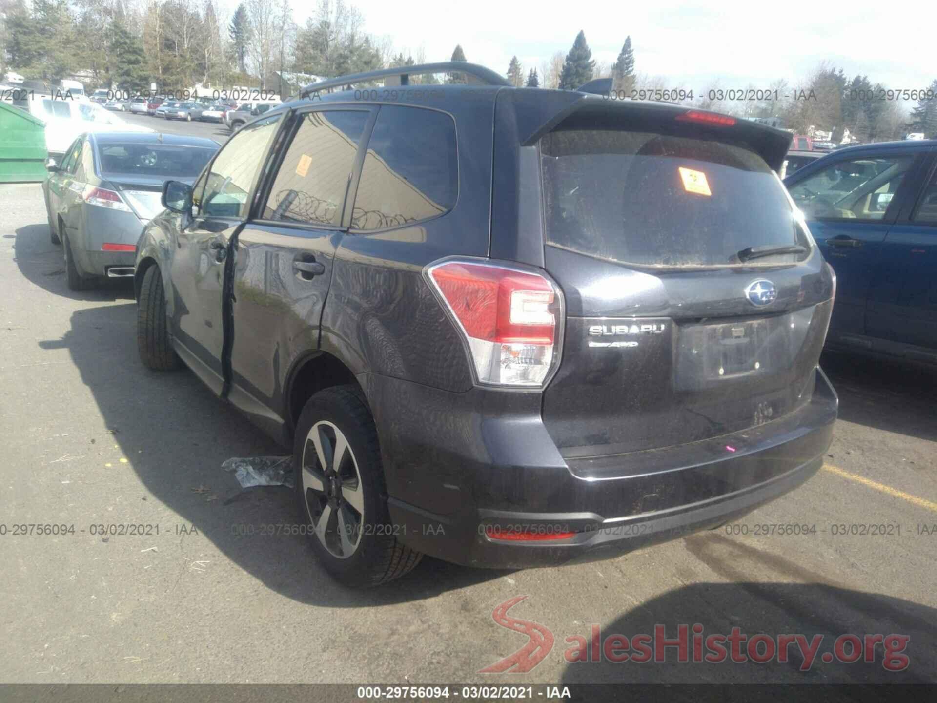 JF2SJAGC3JH589464 2018 SUBARU FORESTER