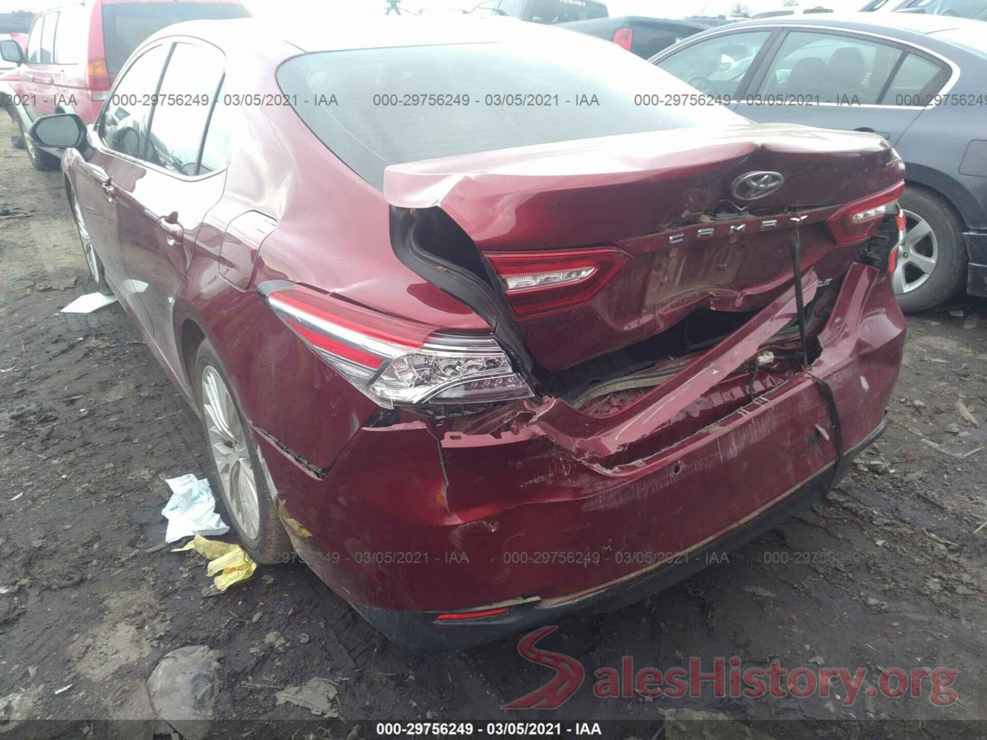 4T1B11HK4JU513162 2018 TOYOTA CAMRY