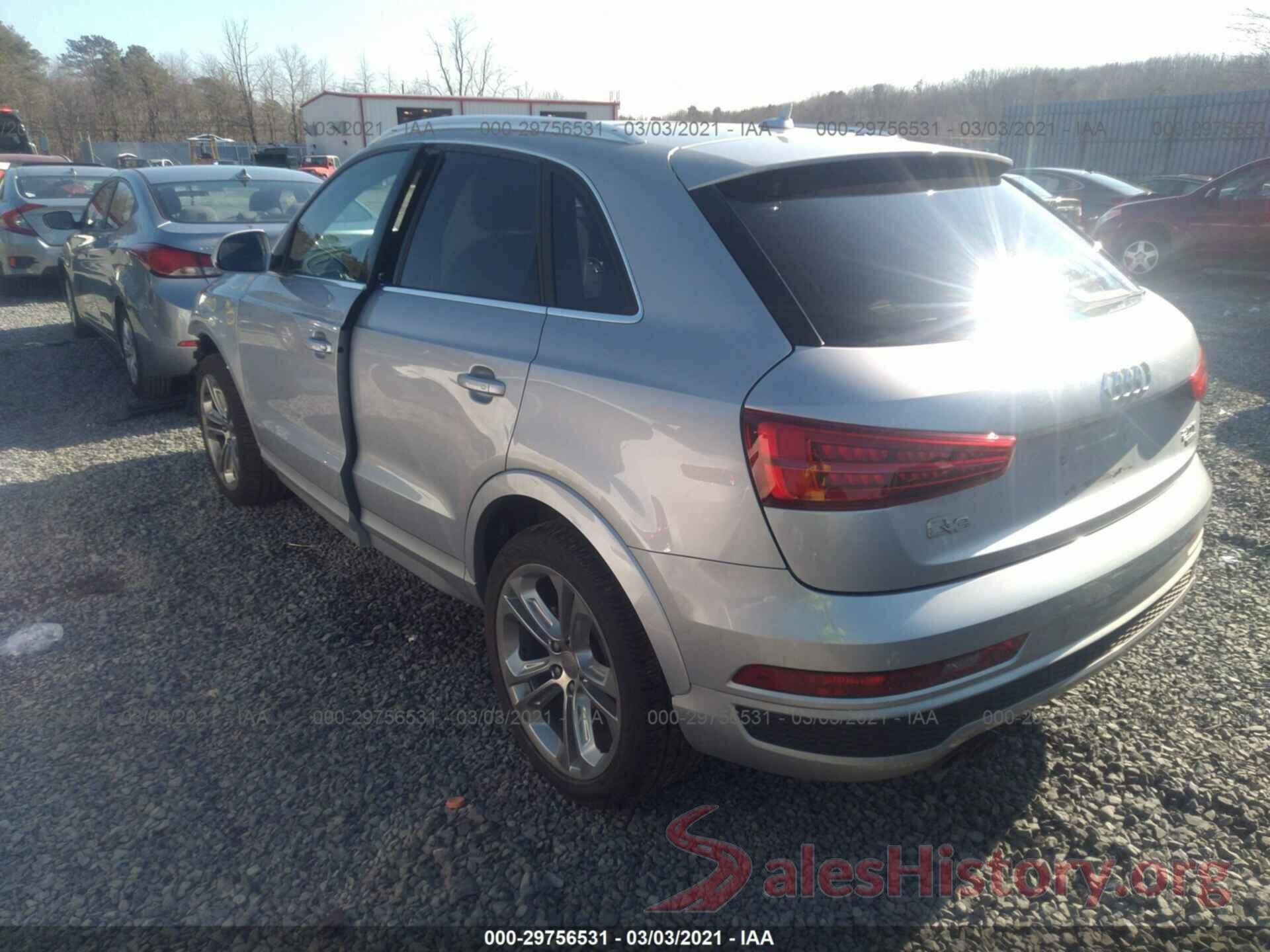 WA1JCCFS1JR030430 2018 AUDI Q3