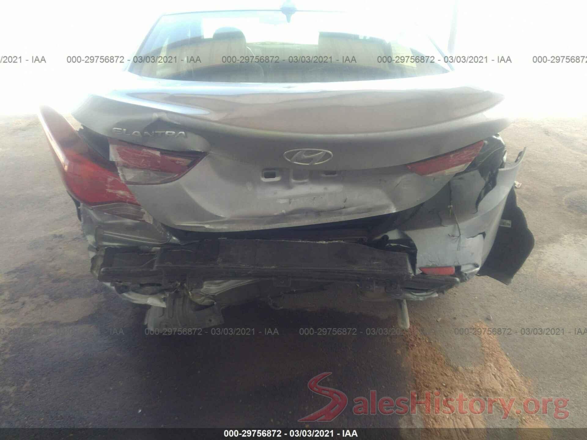 5NPDH4AE9GH696852 2016 HYUNDAI ELANTRA