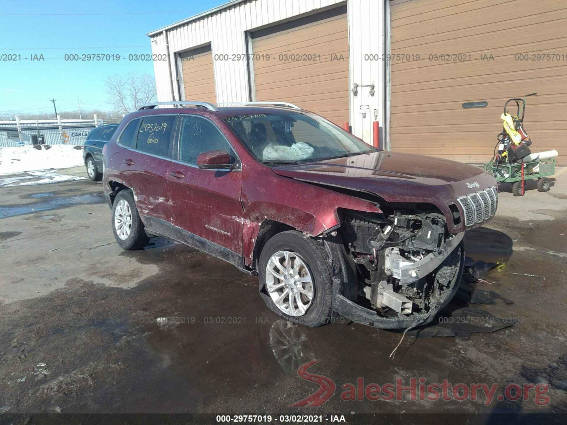 1C4PJMCB7KD142082 2019 JEEP CHEROKEE