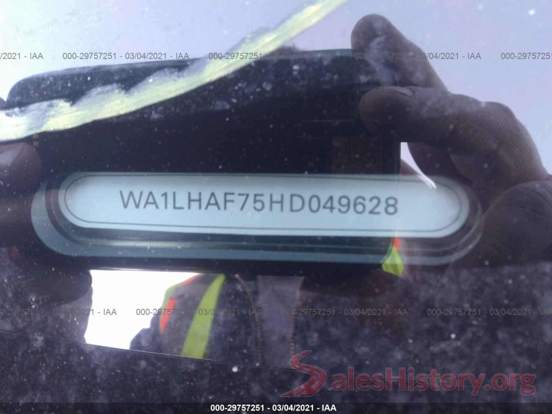 WA1LHAF75HD049628 2017 AUDI Q7