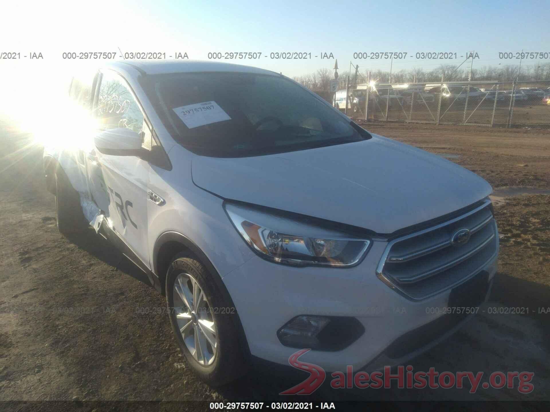 1FMCU9GD7HUE05643 2017 FORD ESCAPE